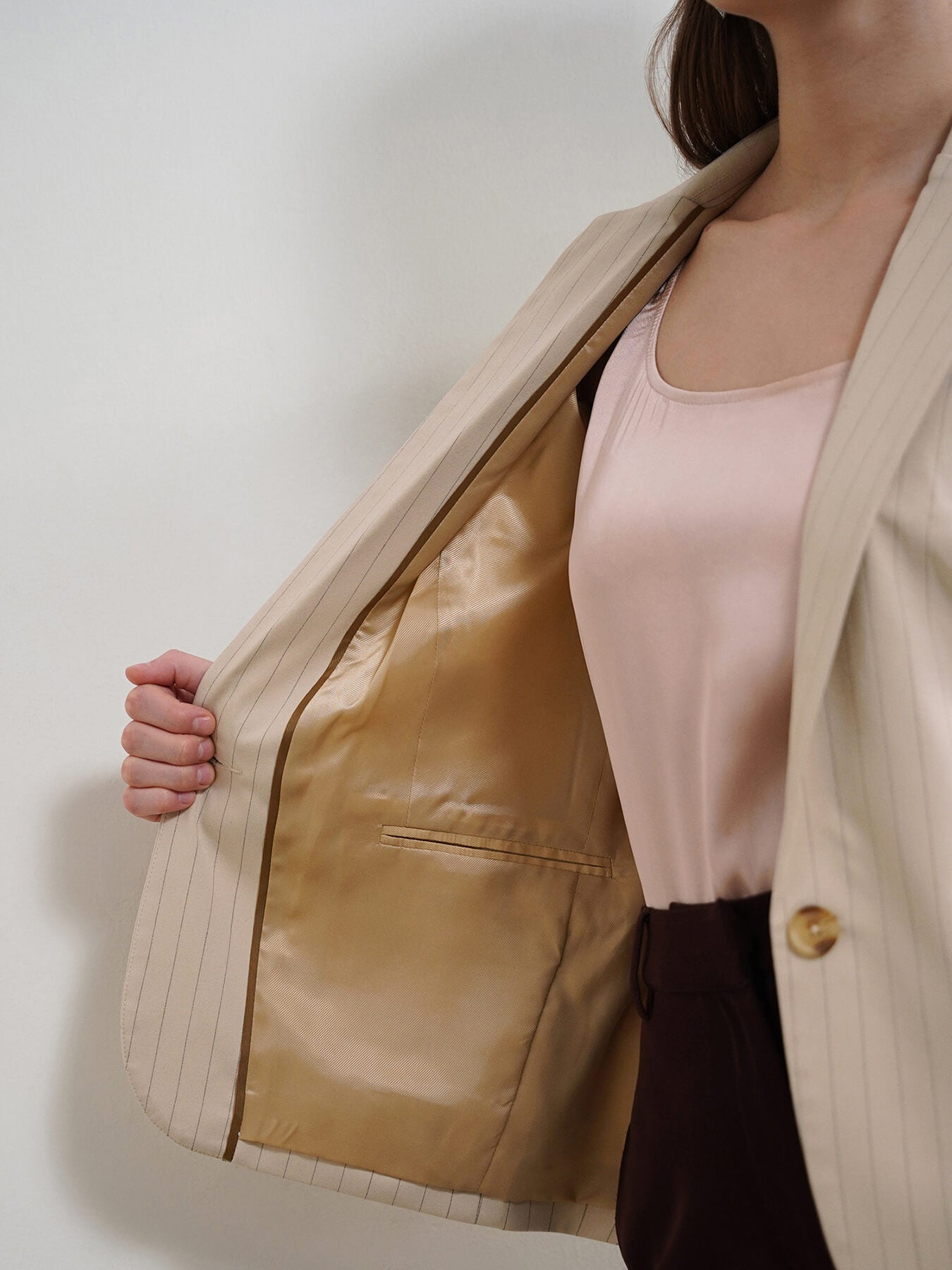 Single Breasted Striped Blazer - Beige
