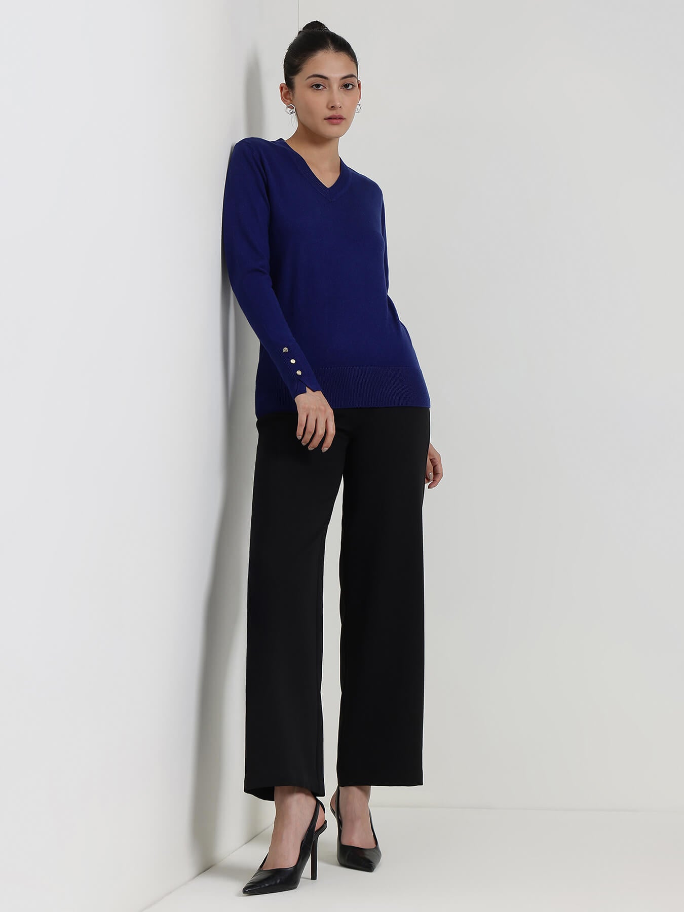 LivSoft V-Neck Sweater - Navy Blue