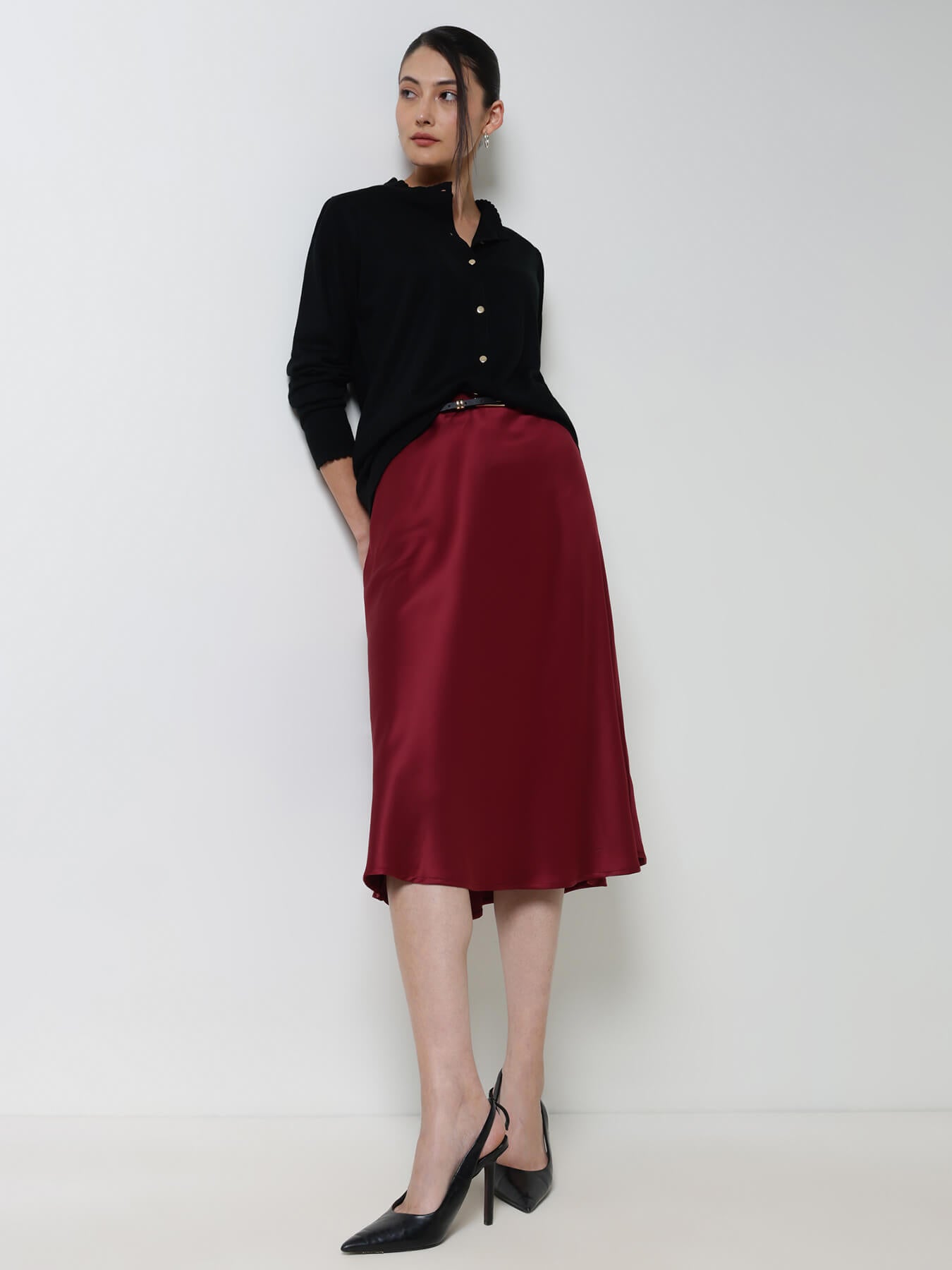 LivSoft Round Neck Cardigan - Black