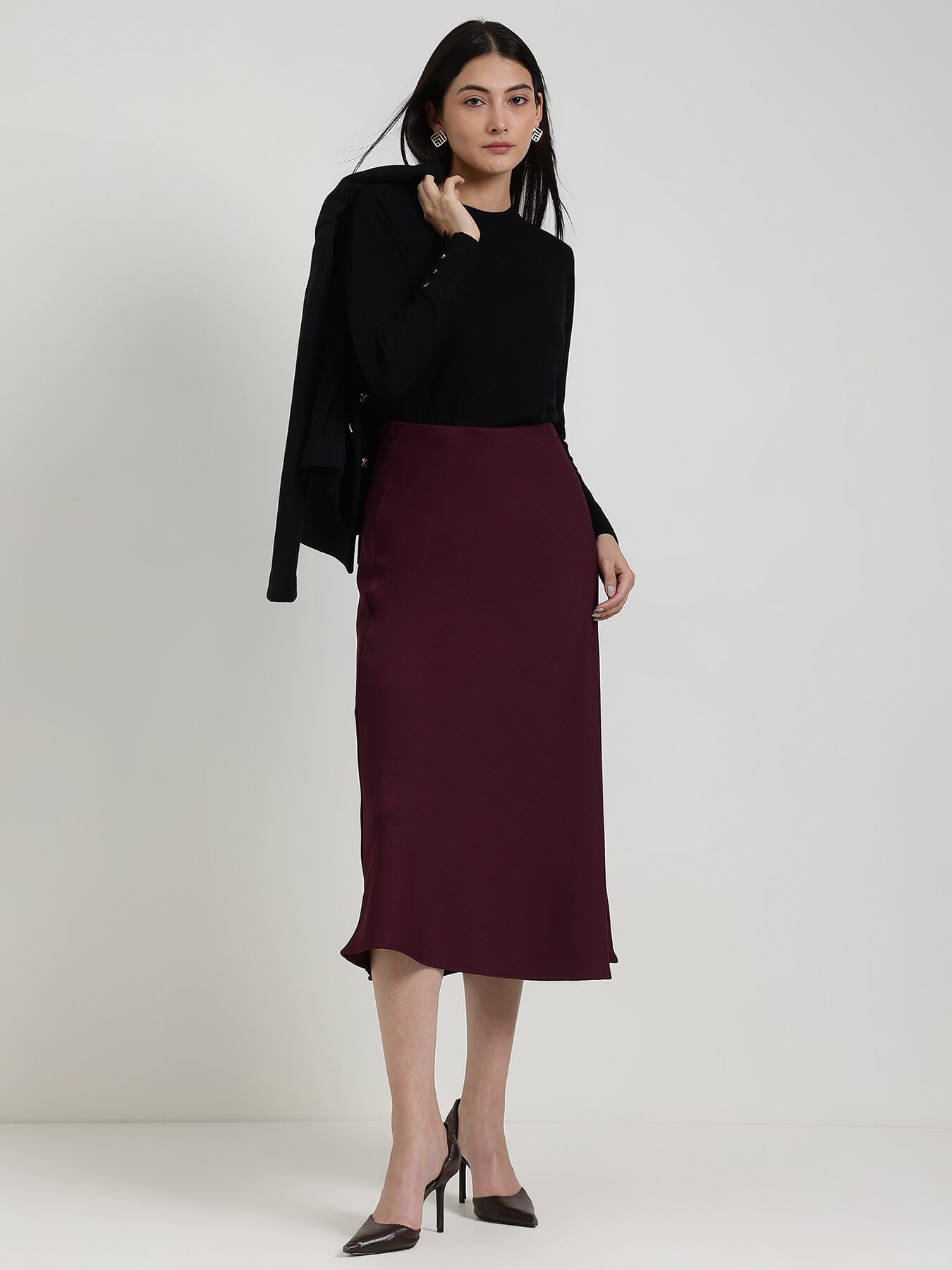 LivSoft Round Neck Sweater - Black