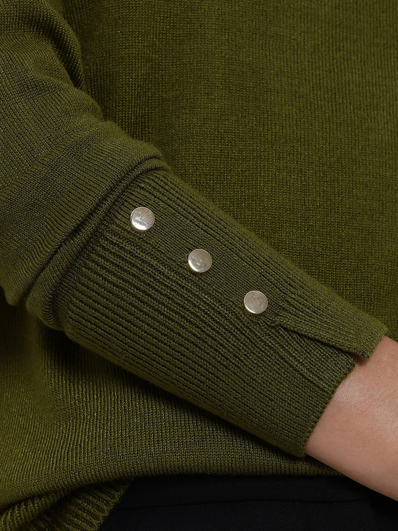 LivSoft Round Neck Sweater - Olive