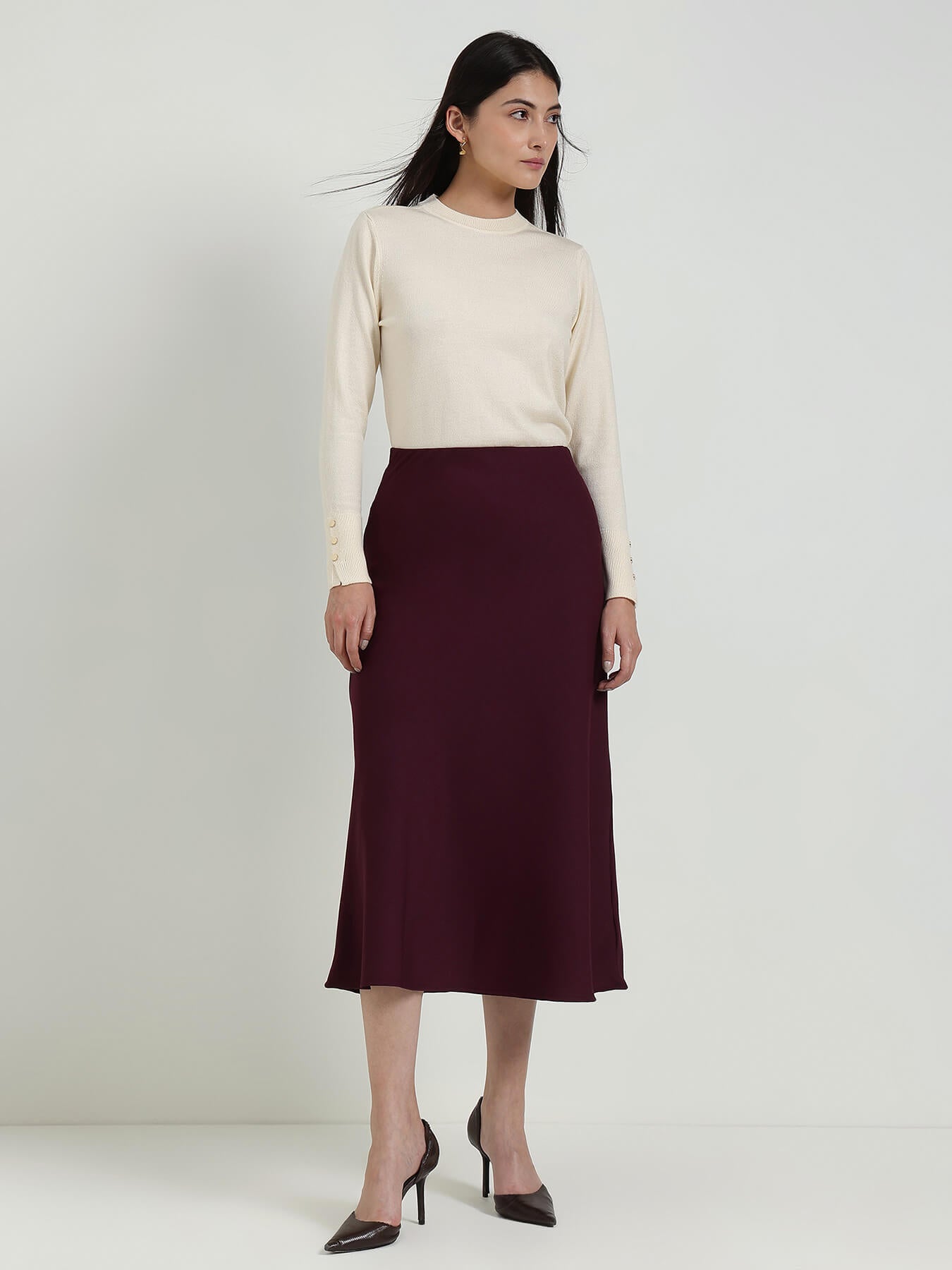 LivSoft Round Neck Sweater - White