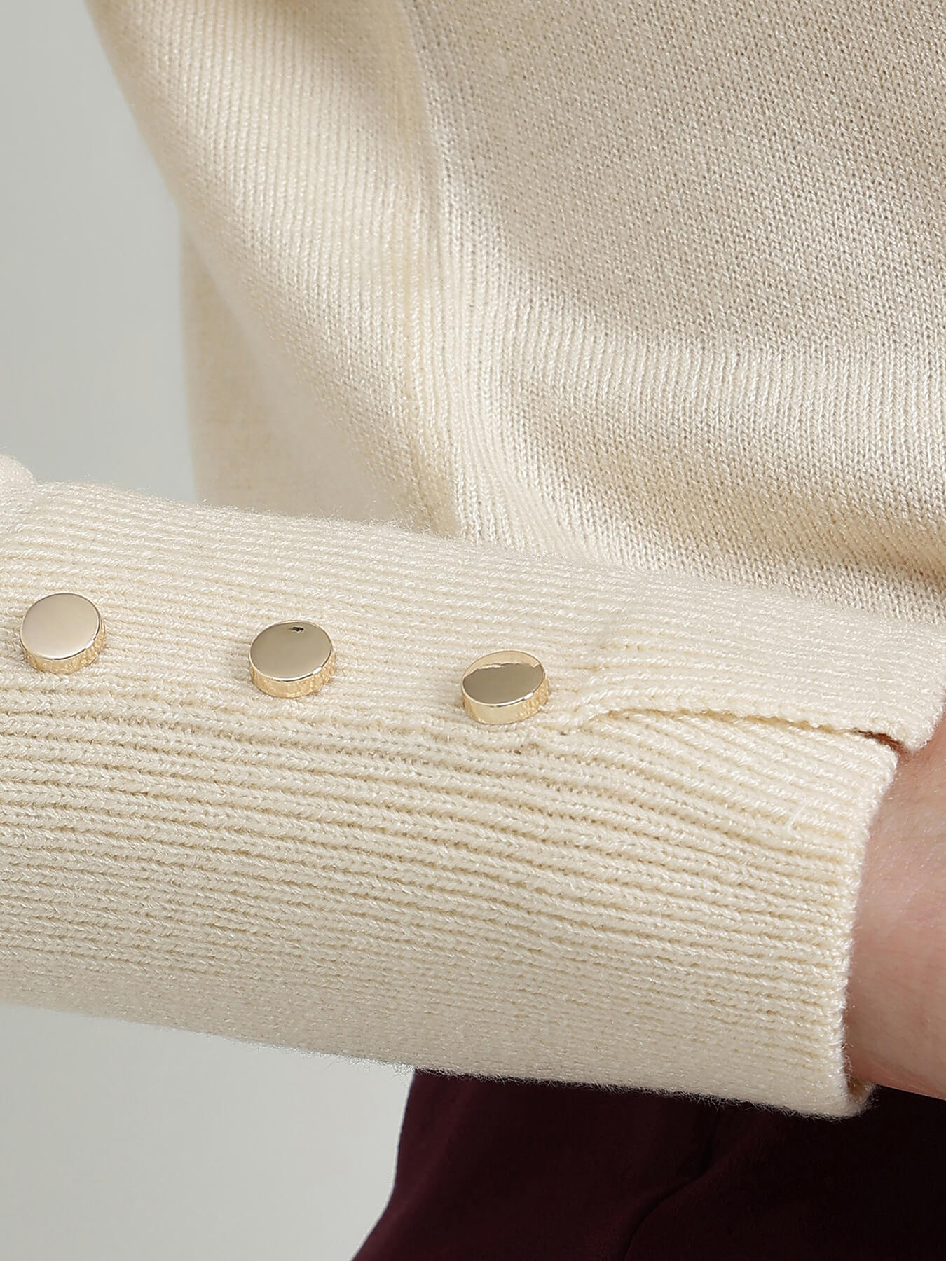 LivSoft Round Neck Sweater - White