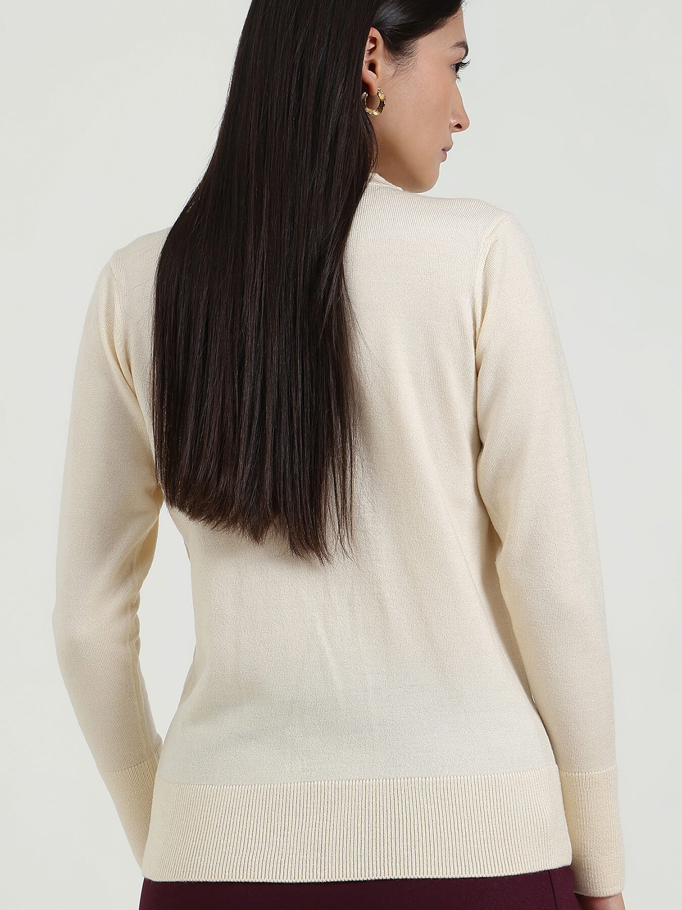 LivSoft Round Neck Sweater - White