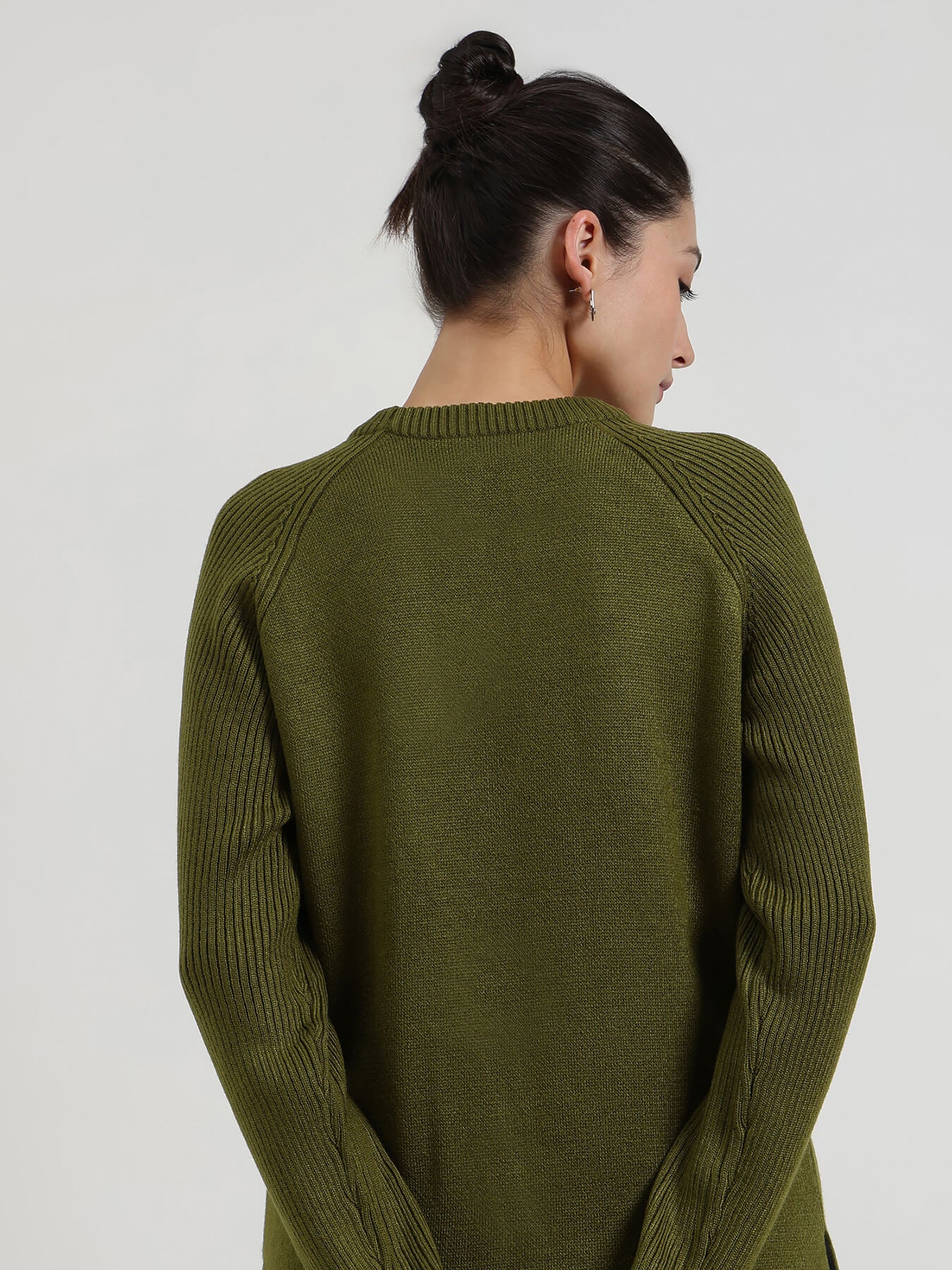 LivSoft Round Neck Pullover - Olive
