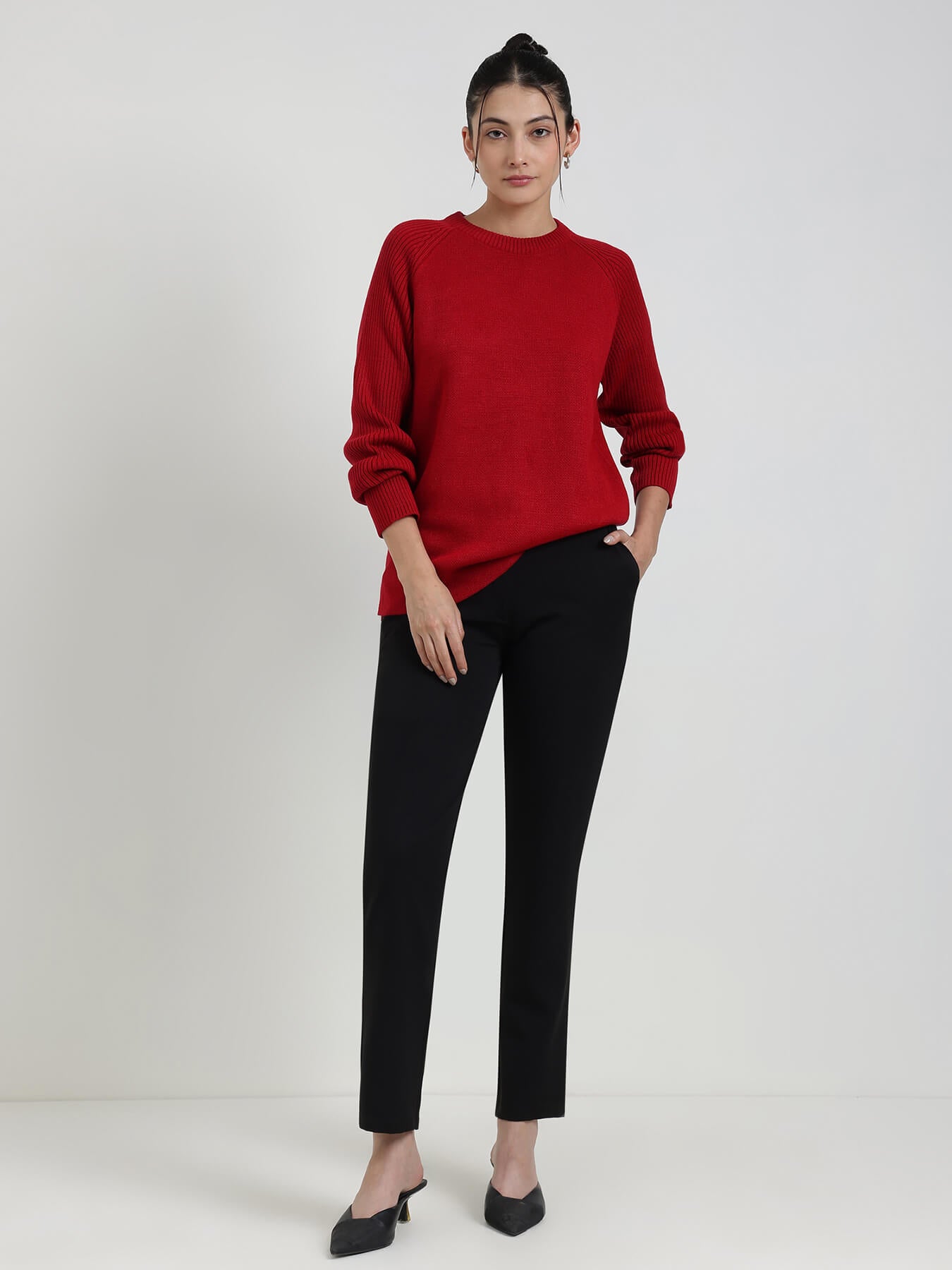 LivSoft Round Neck Pullover - Red