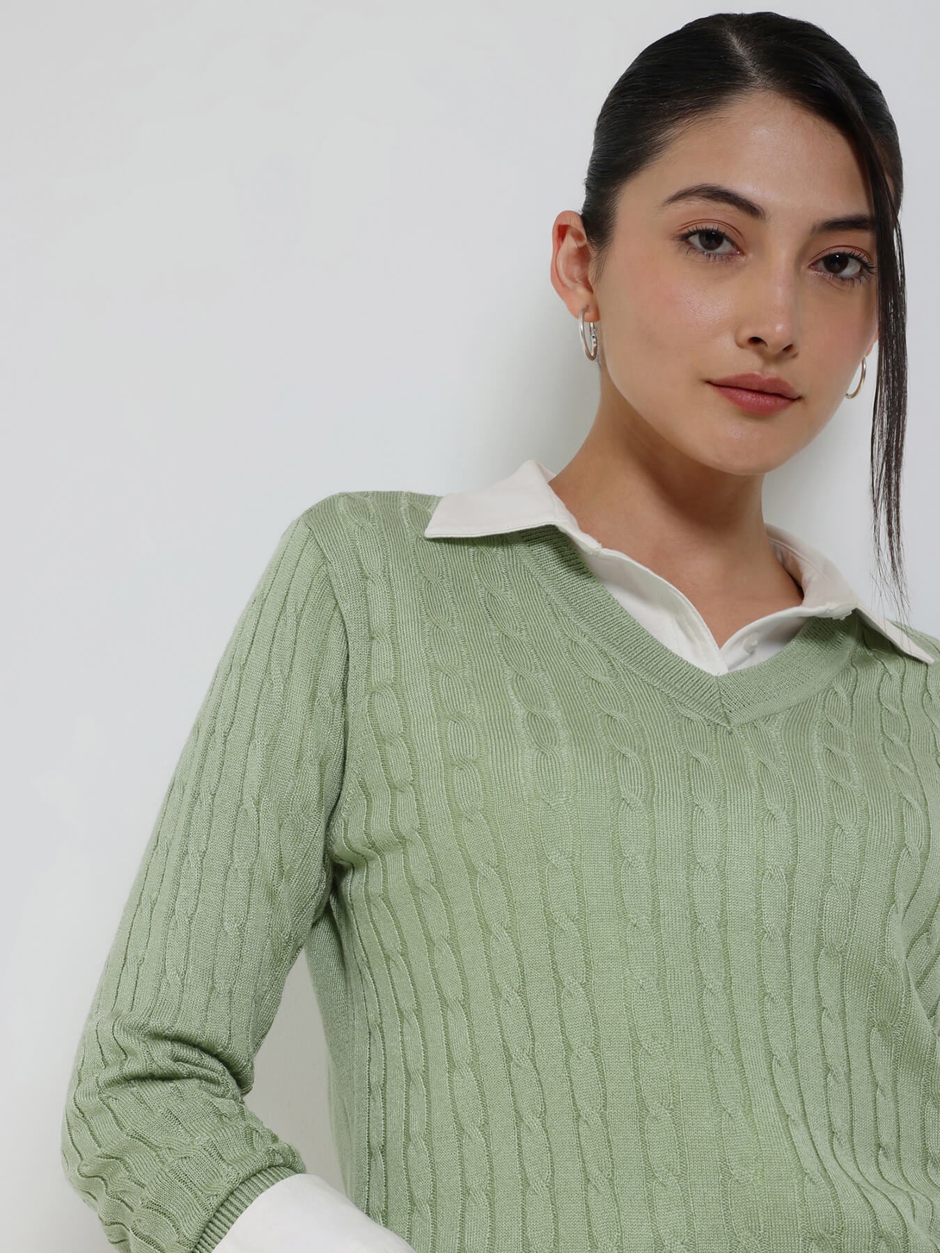 LivSoft V-Neck Sweater - Green