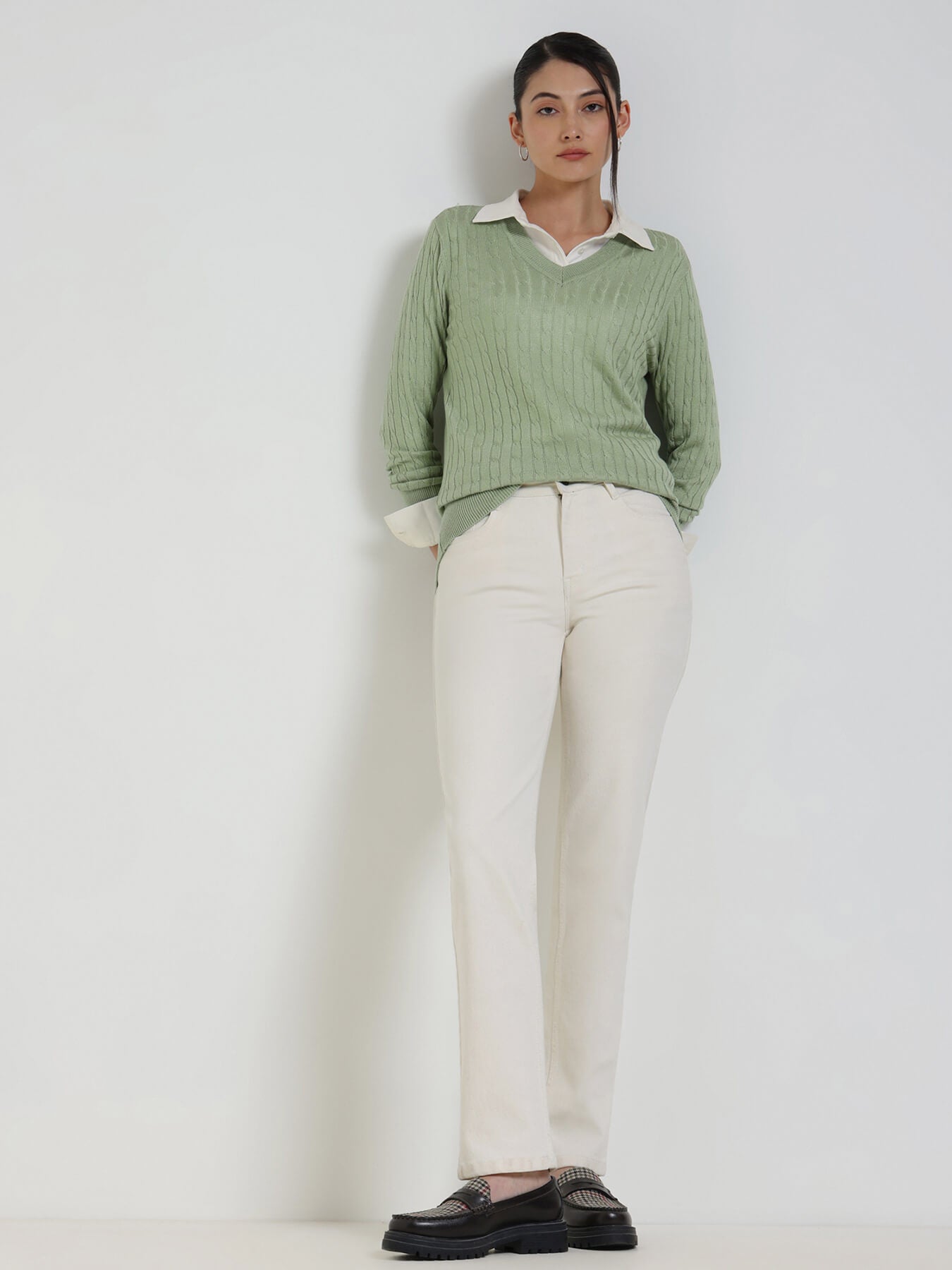 LivSoft V-Neck Sweater - Green