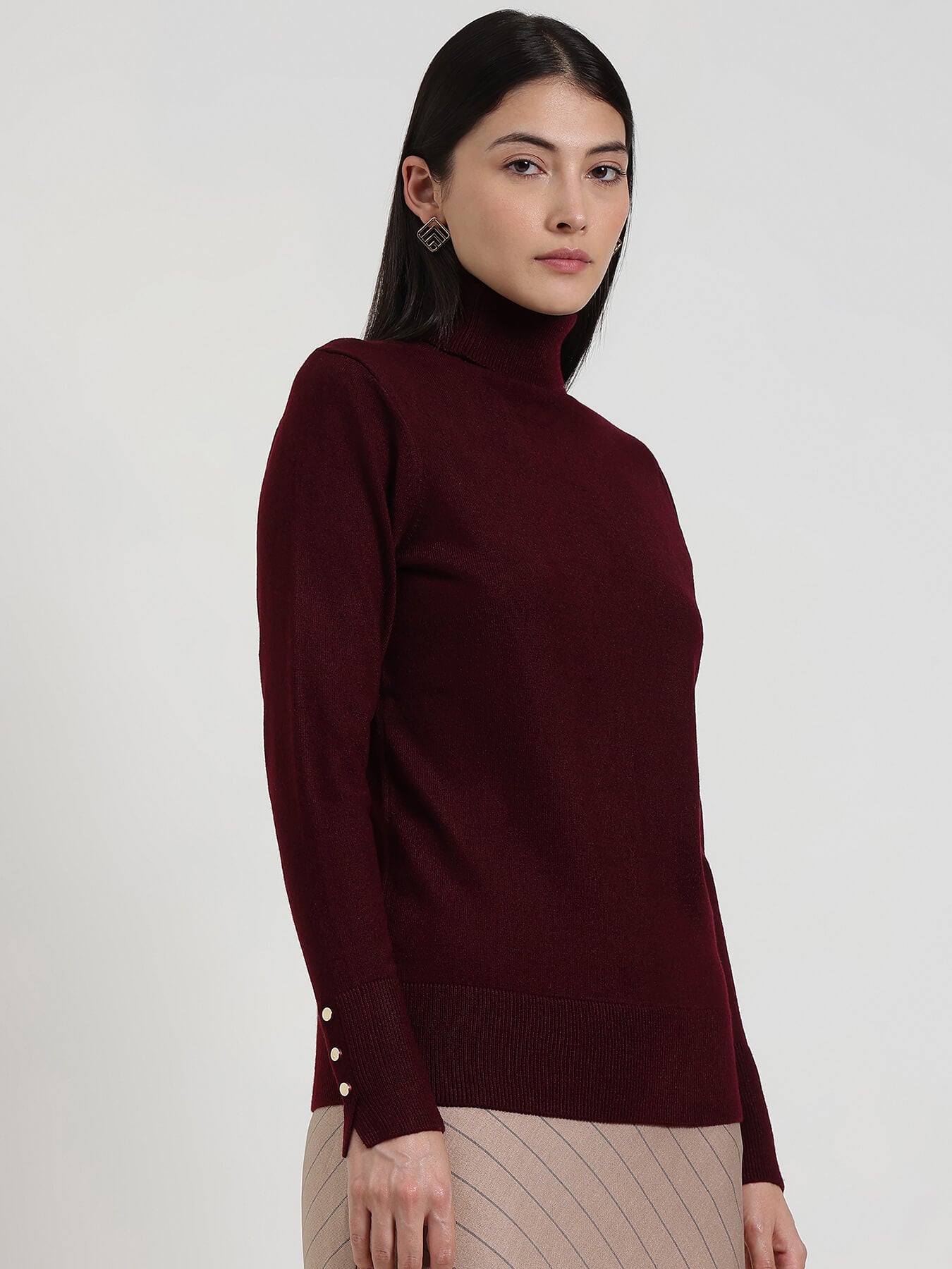 LivSoft Turtle Neck Sweater - Maroon