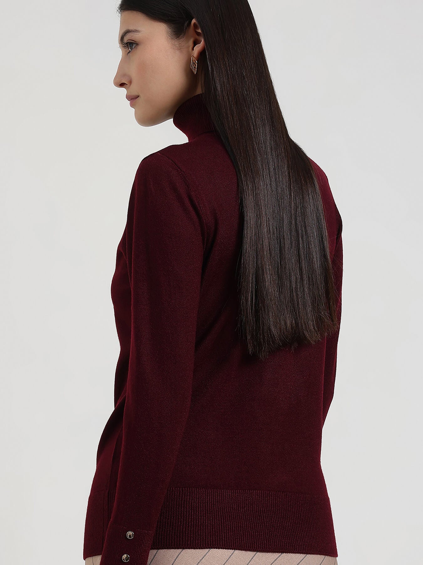 LivSoft Turtle Neck Sweater - Maroon