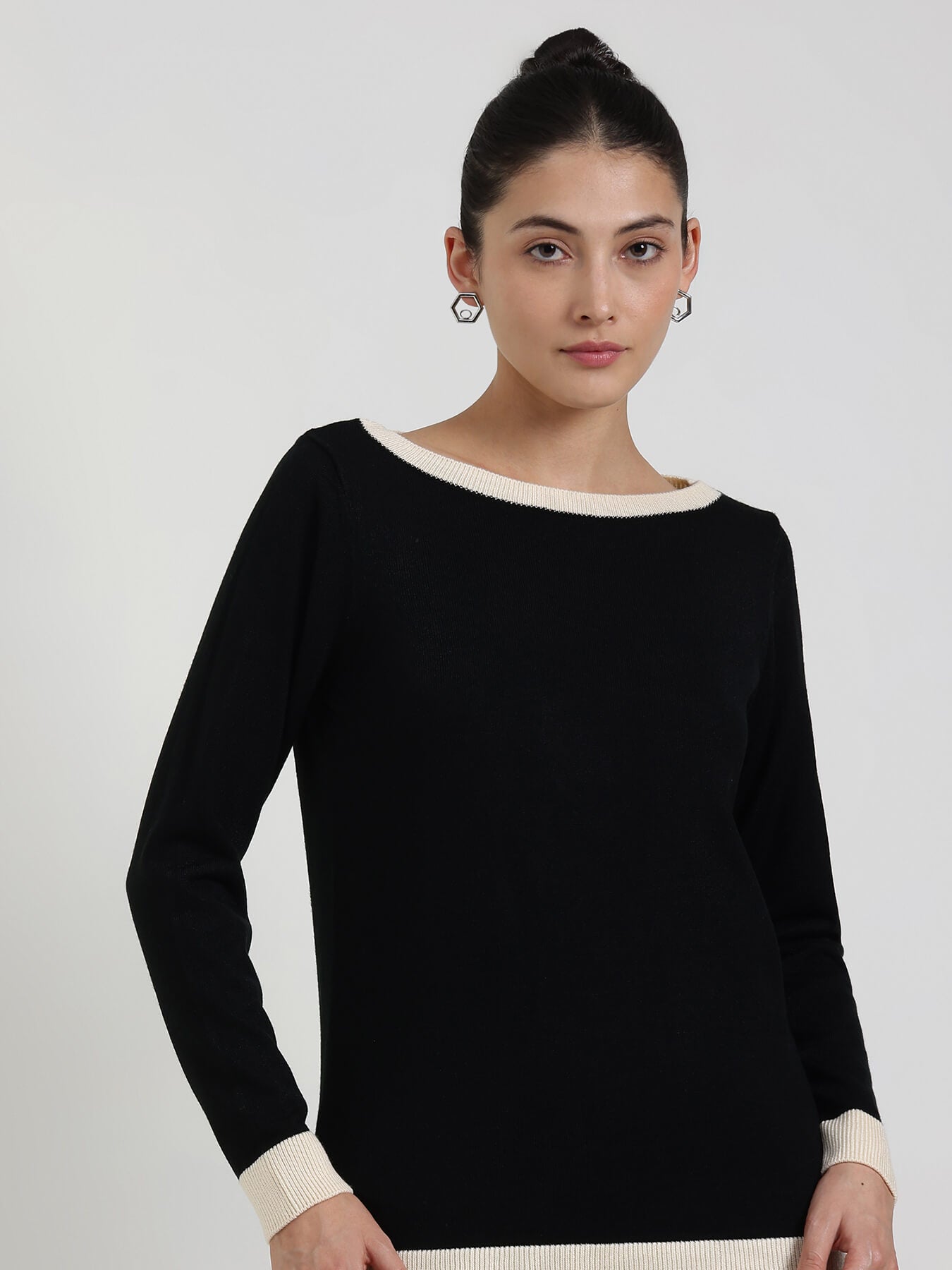LivSoft Boat Neck Sweater - Black