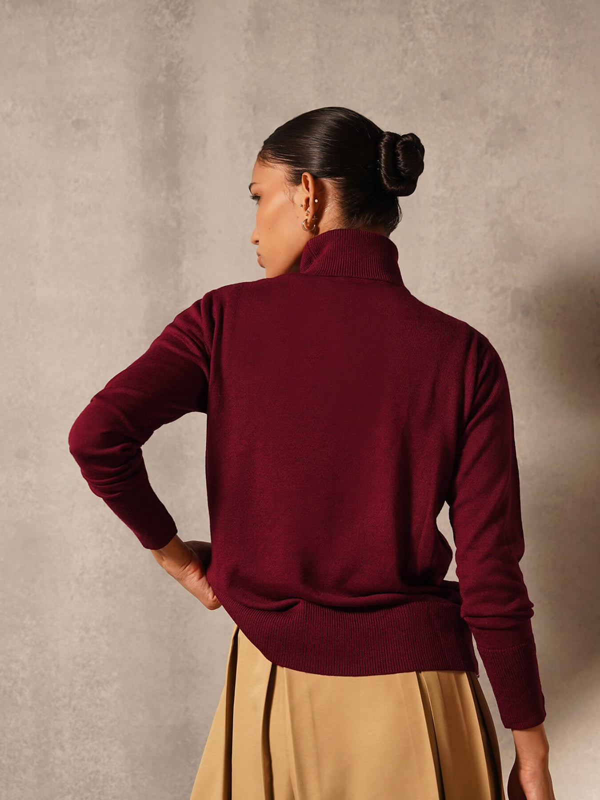 Livsoft Essential High Neck Sweater - Maroon