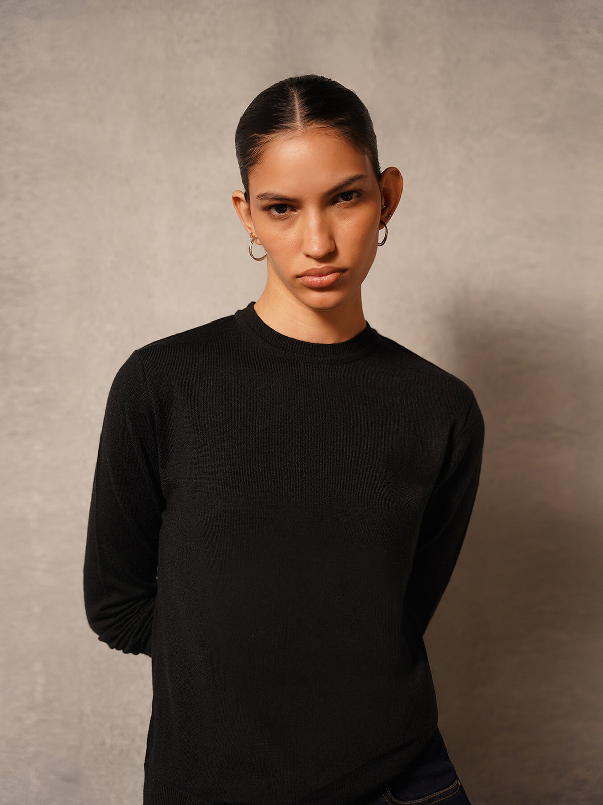 Livsoft Essential Crew Neck Sweater- Black