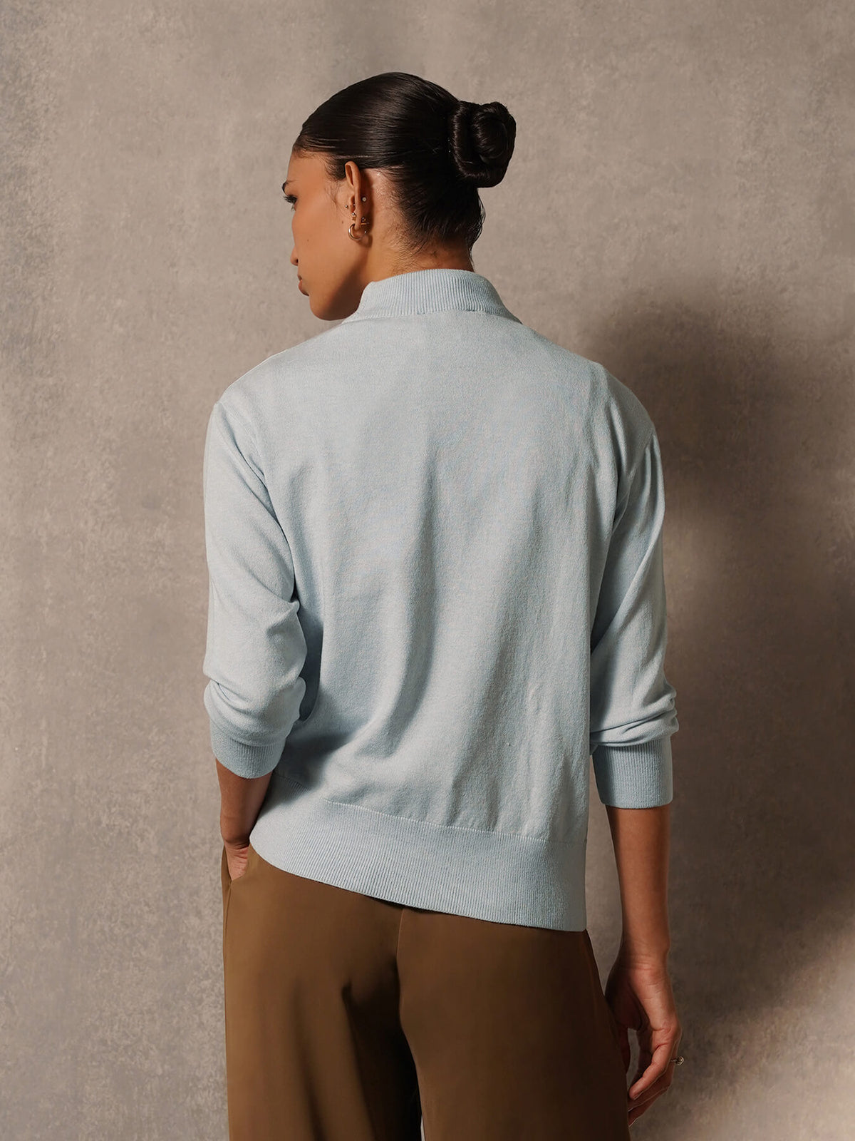 Livsoft Essential Crew Neck Pullover- Blue