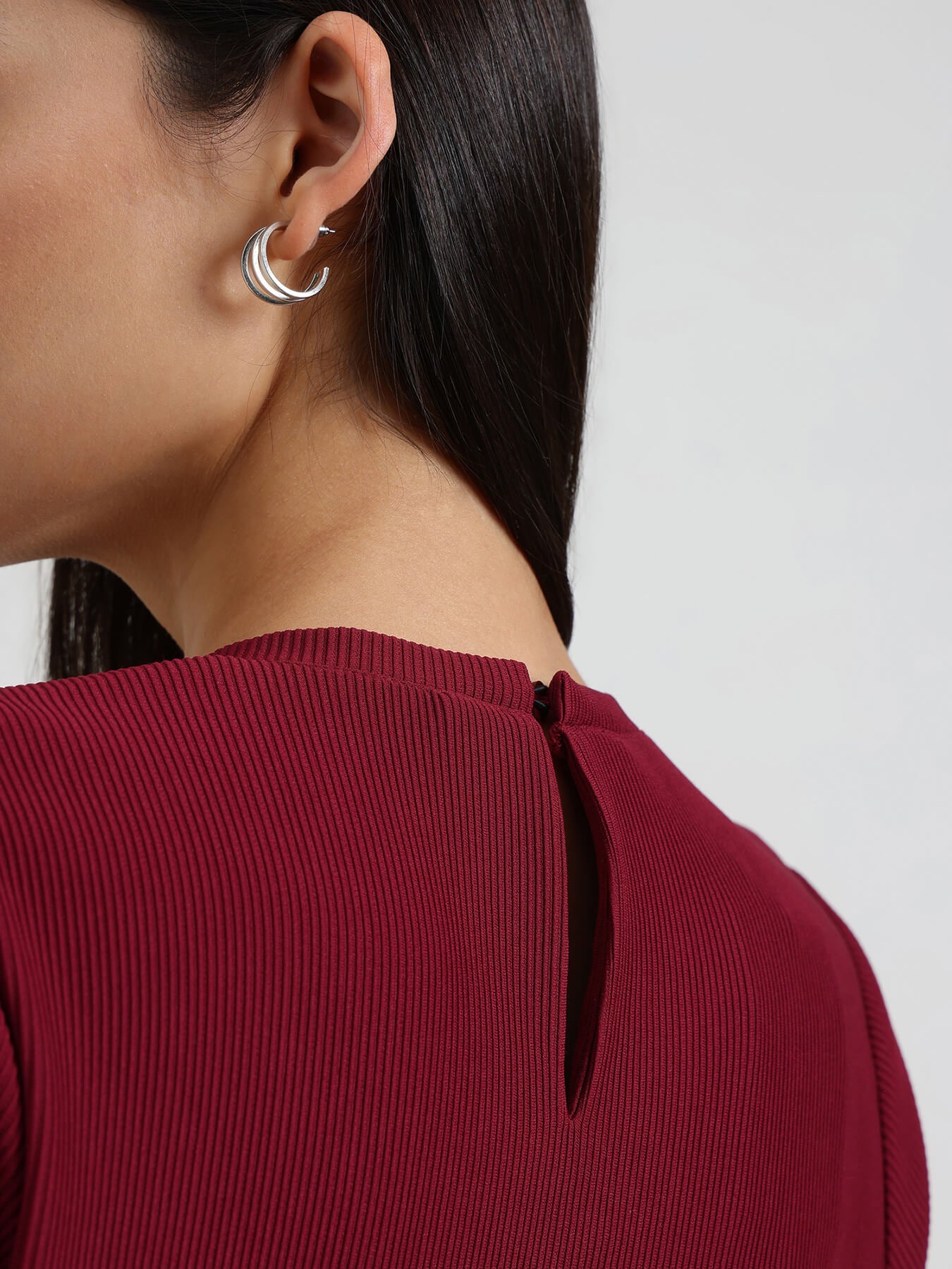 Round Neck Shift Dress - Maroon