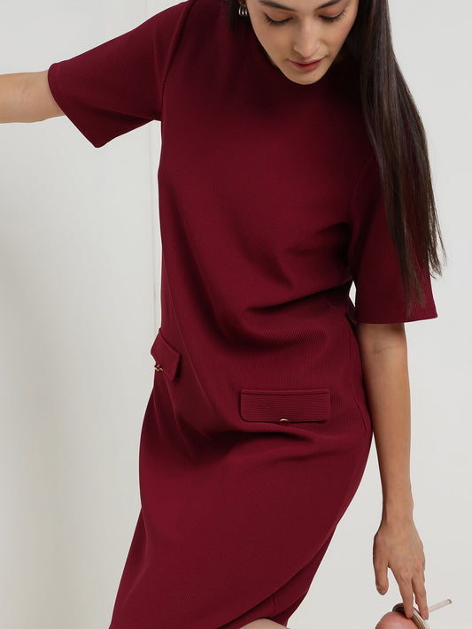 Round Neck Shift Dress - Maroon