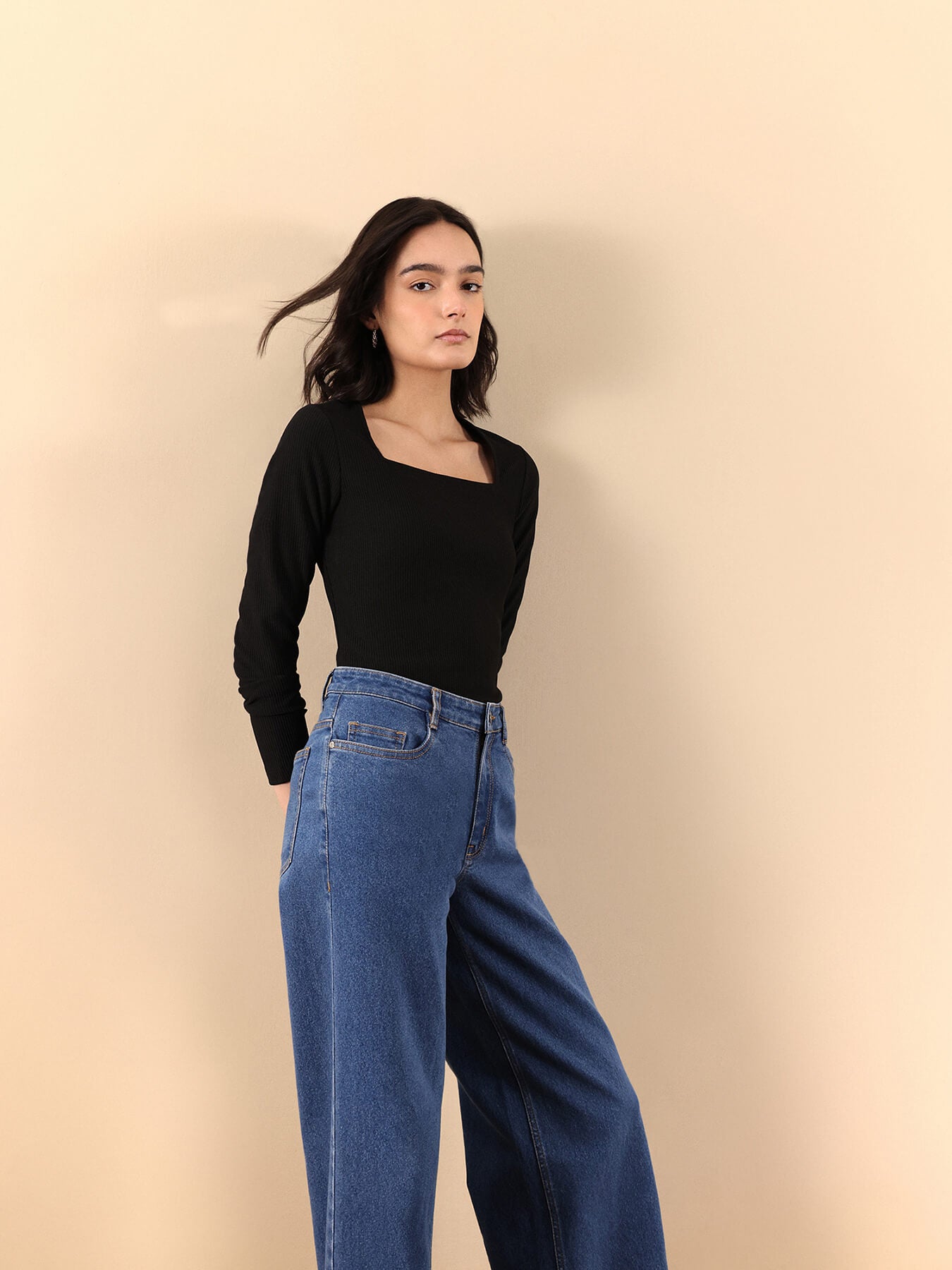 Stretchable Square Neck Top - Black