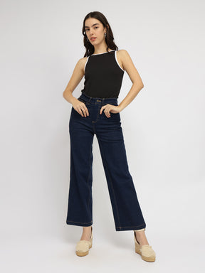 Stretchable Round Neck Top - Black