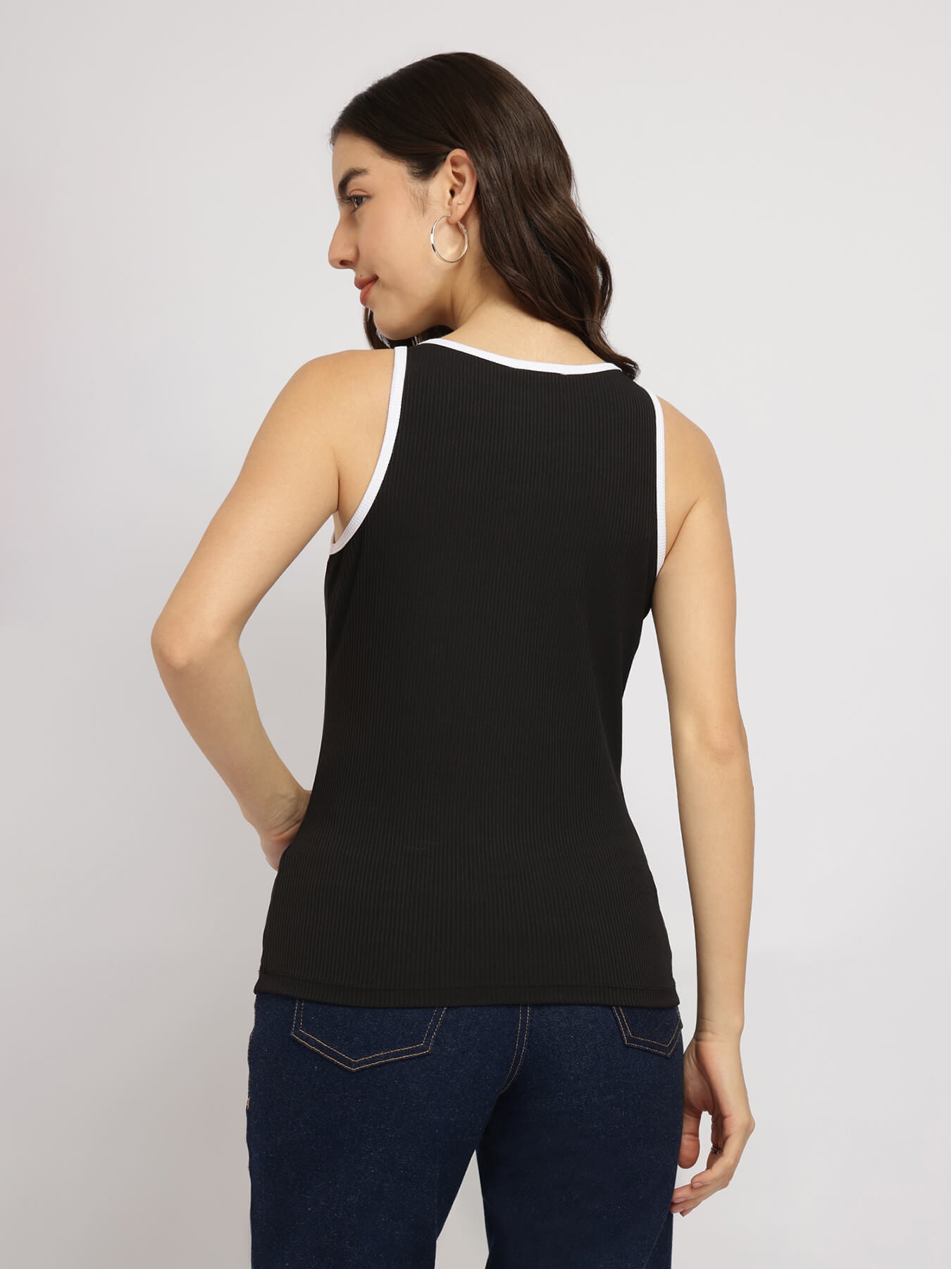 Stretchable Round Neck Top - Black