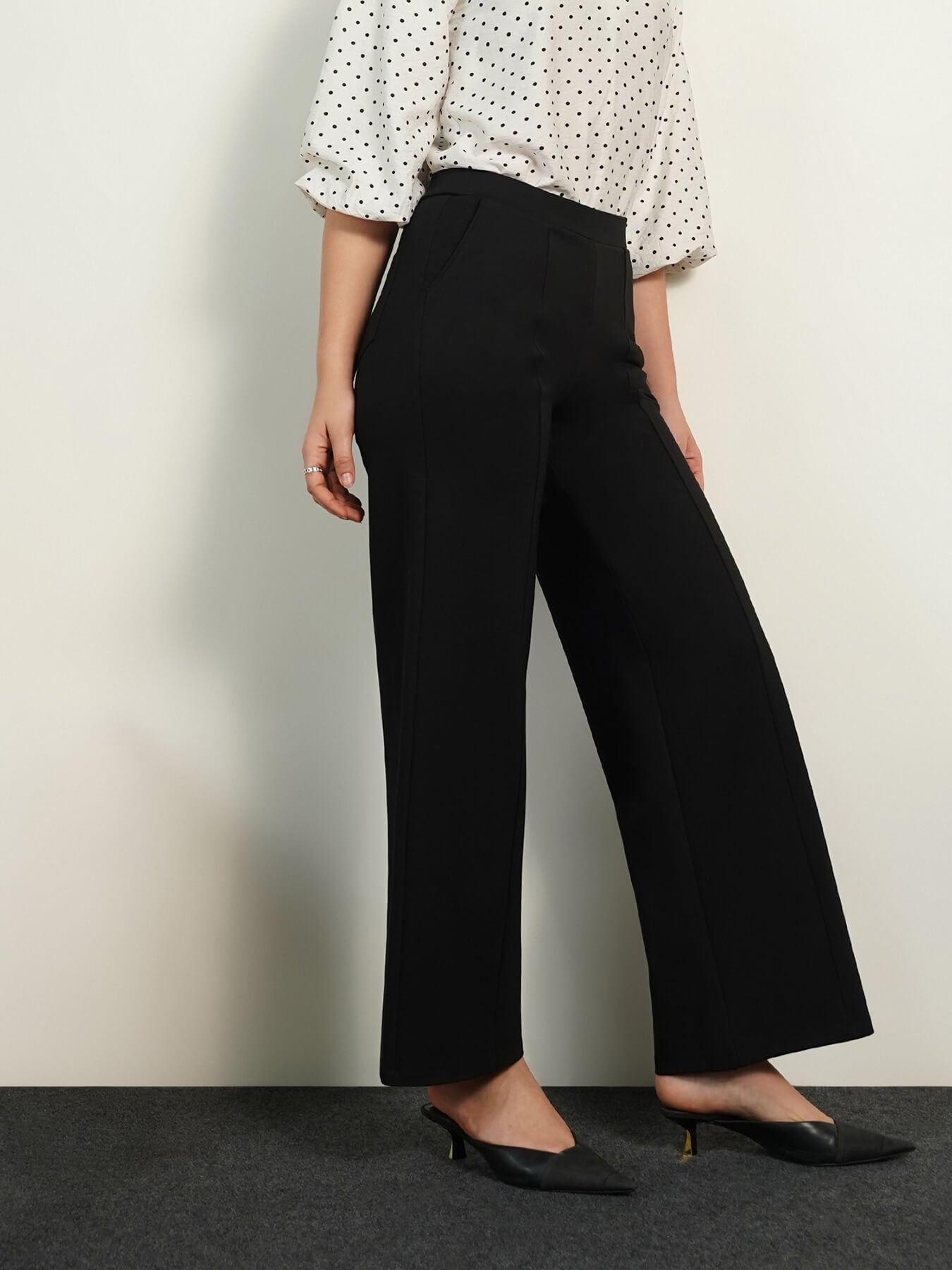 Livin Ultra Wideleg Pants - Black