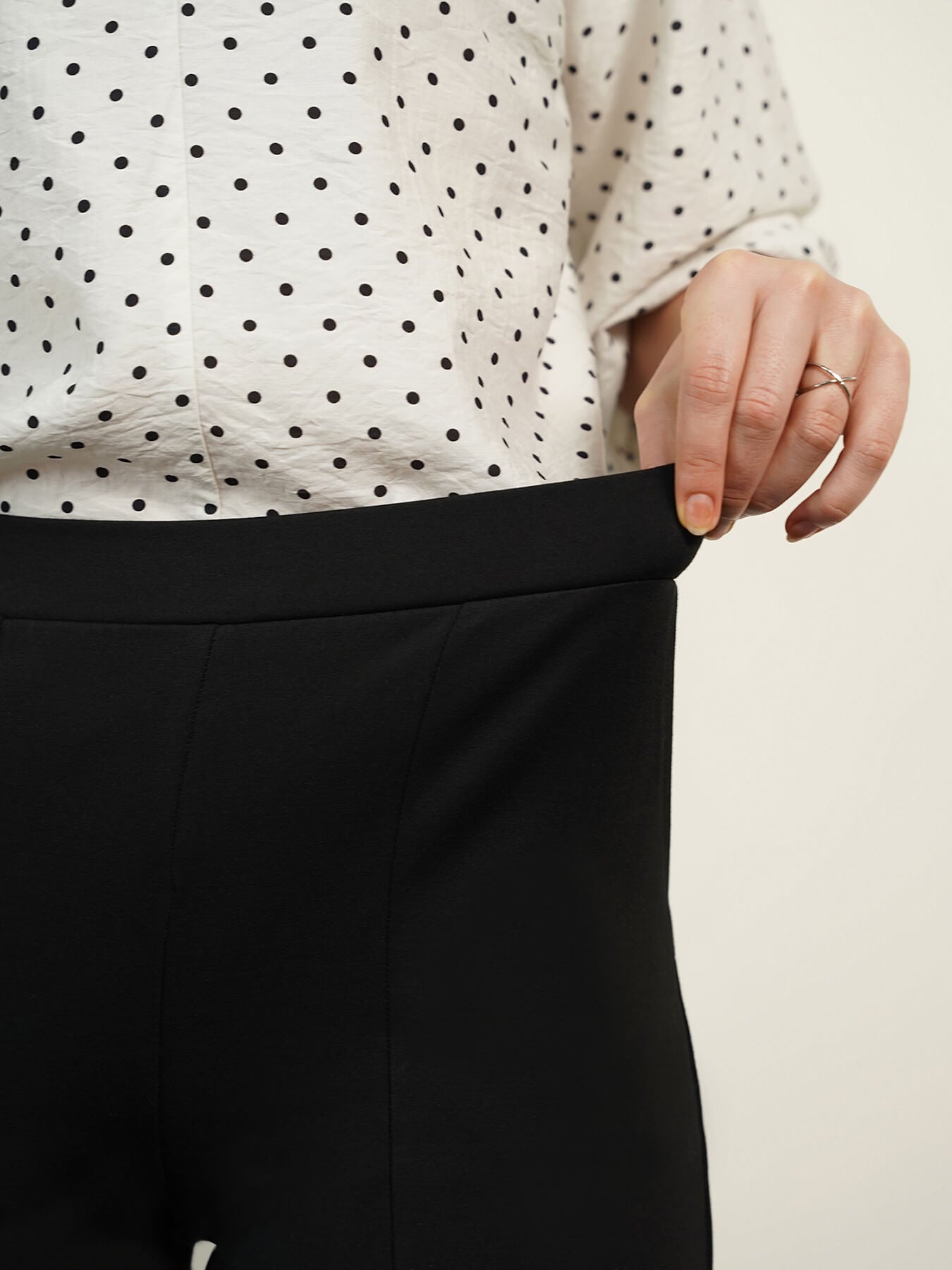 Livin Ultra Wideleg Pants - Black