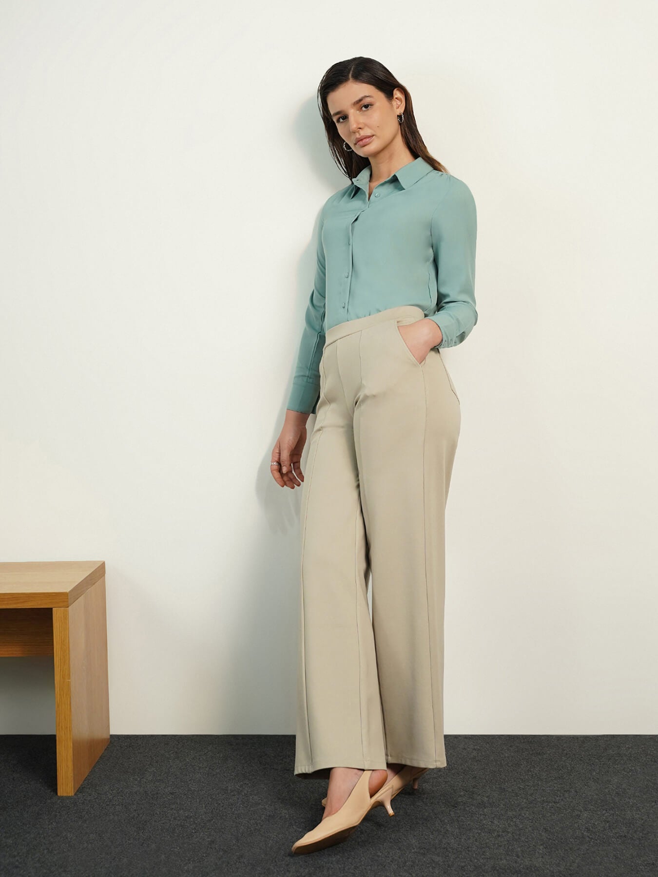 Livin Ultra Wideleg Pants - Light Beige