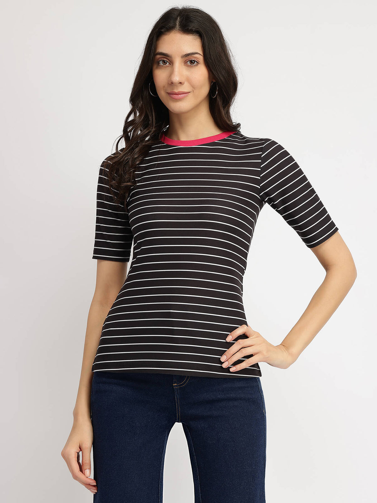 Striped Crew Neck T-Shirt - Black