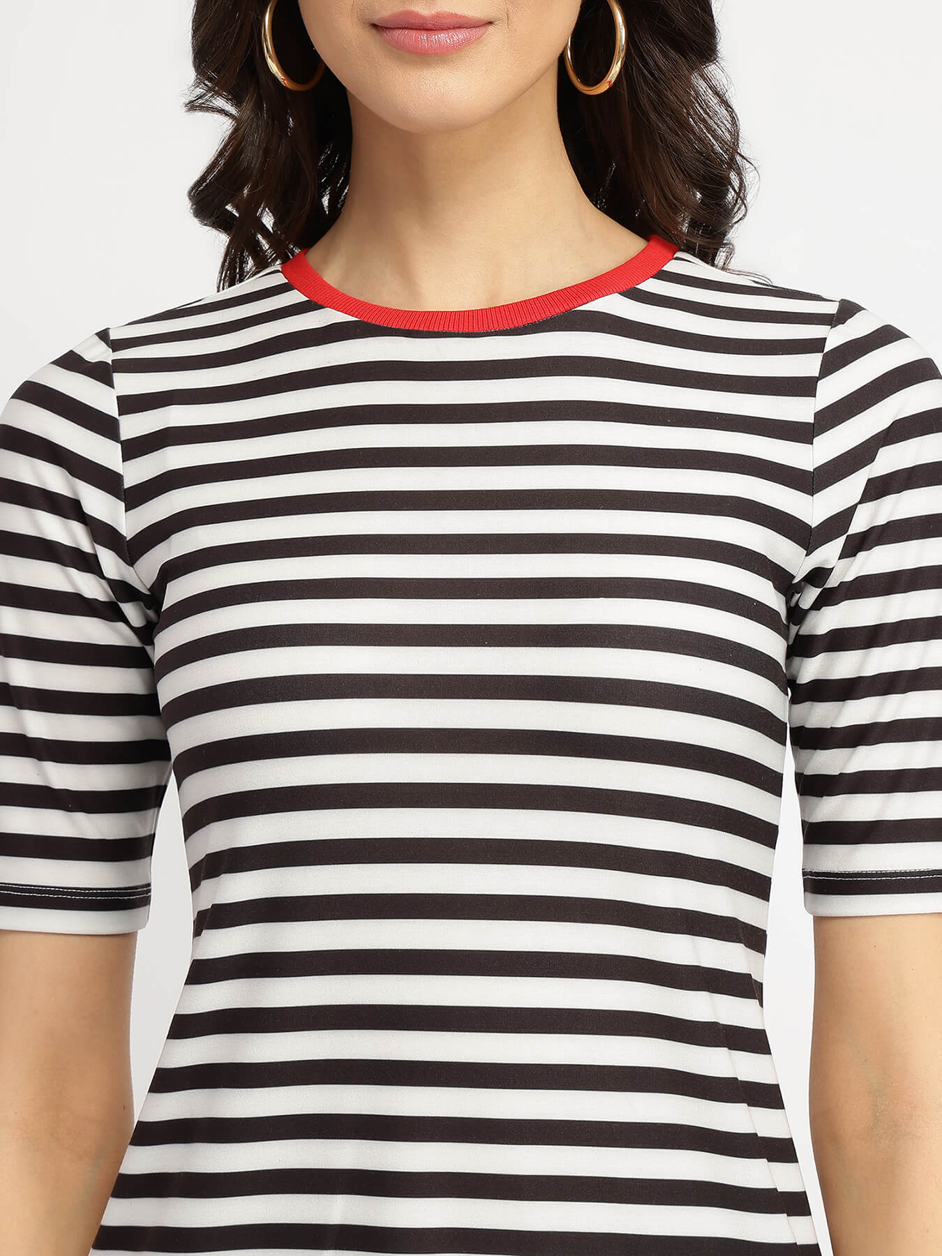 Striped Crew Neck T-Shirt - White and Black