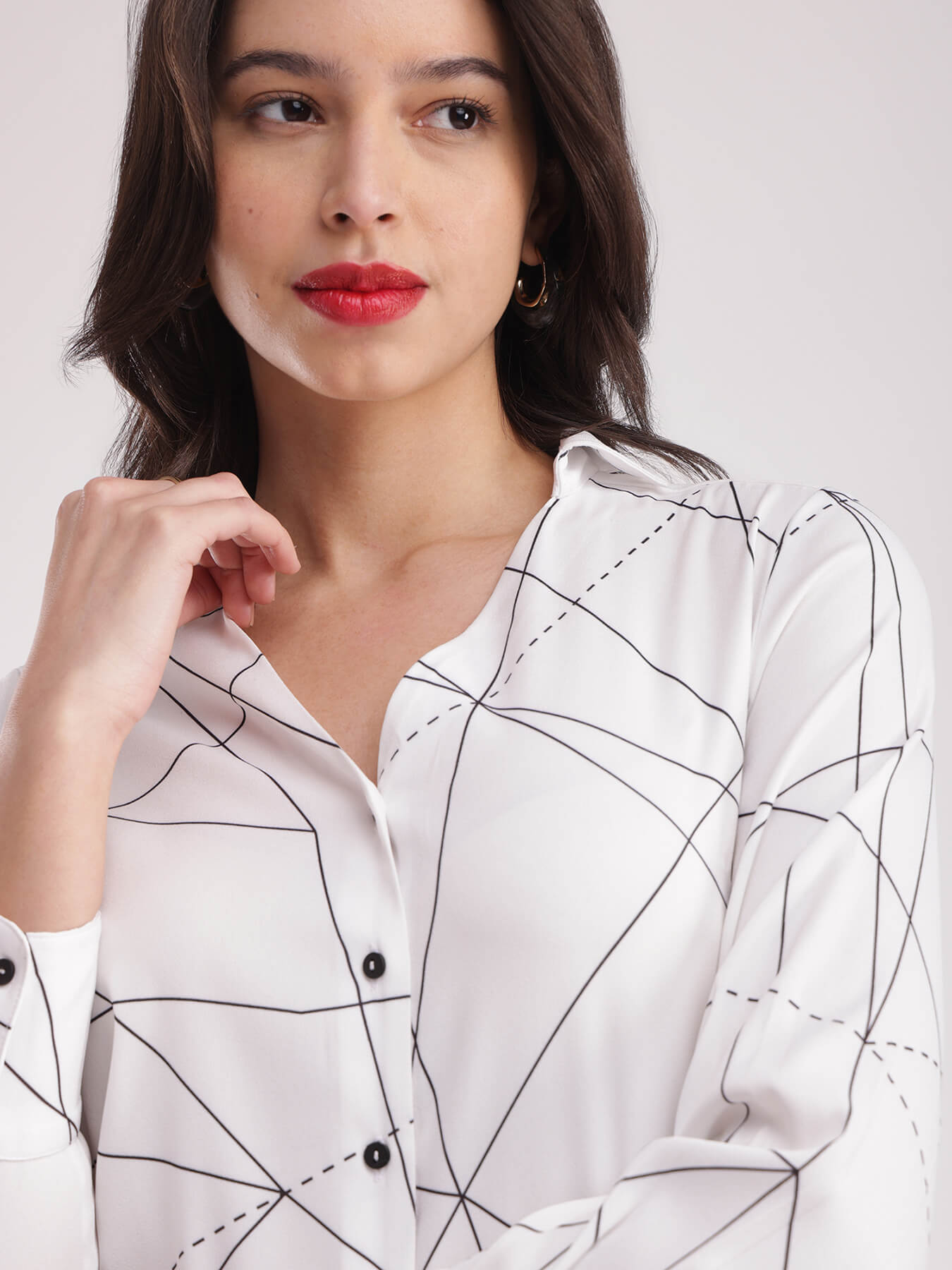 Geometric Print Shirt - White And Black