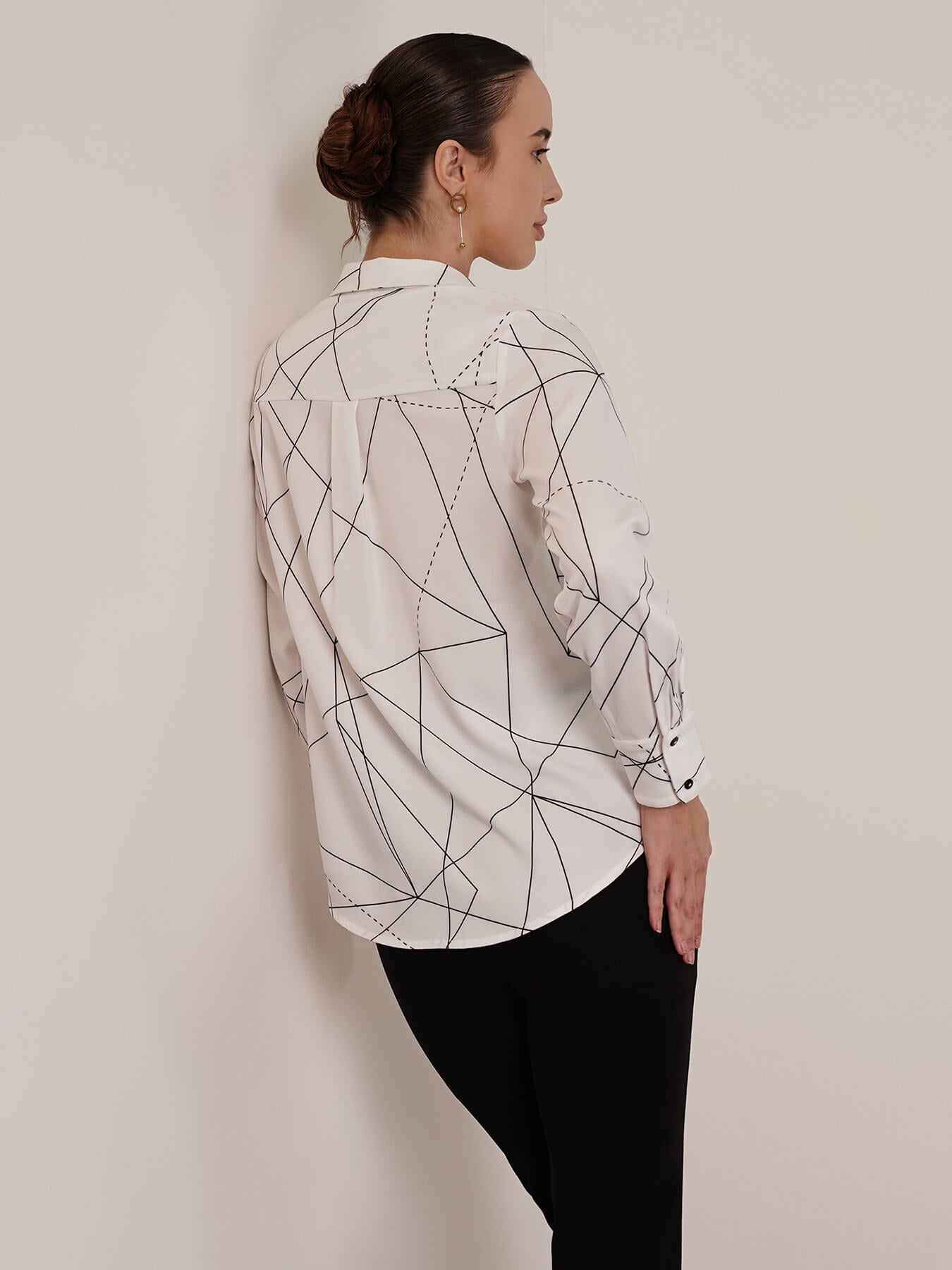 Geometric Print Shirt - White And Black