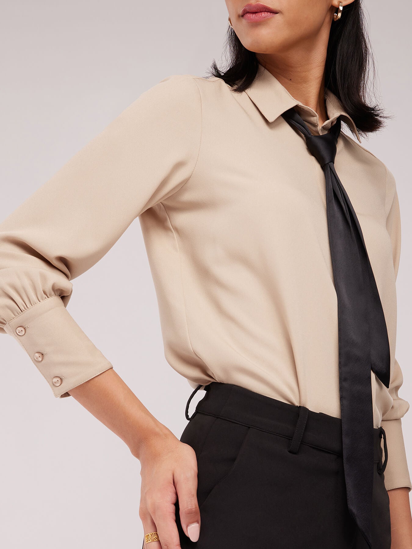 Contrast Tie-Up Shirt - Beige