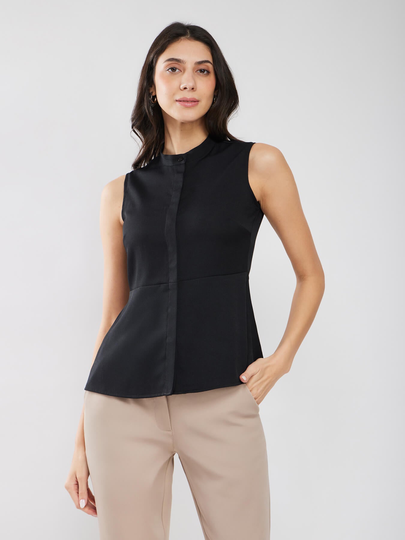 Round Neck Peplum Shirt - Black