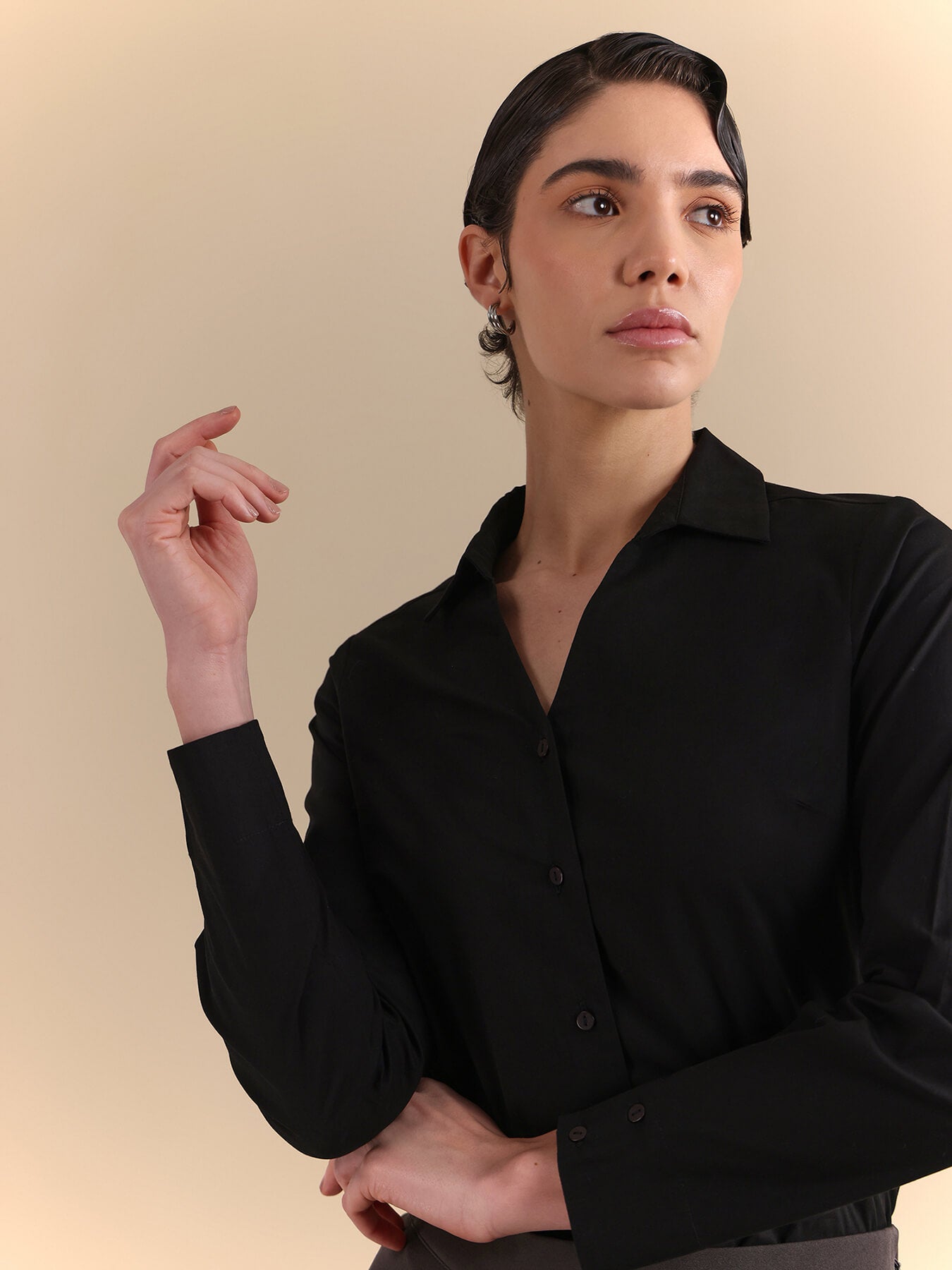 Cotton V-Neck Shirt - Black