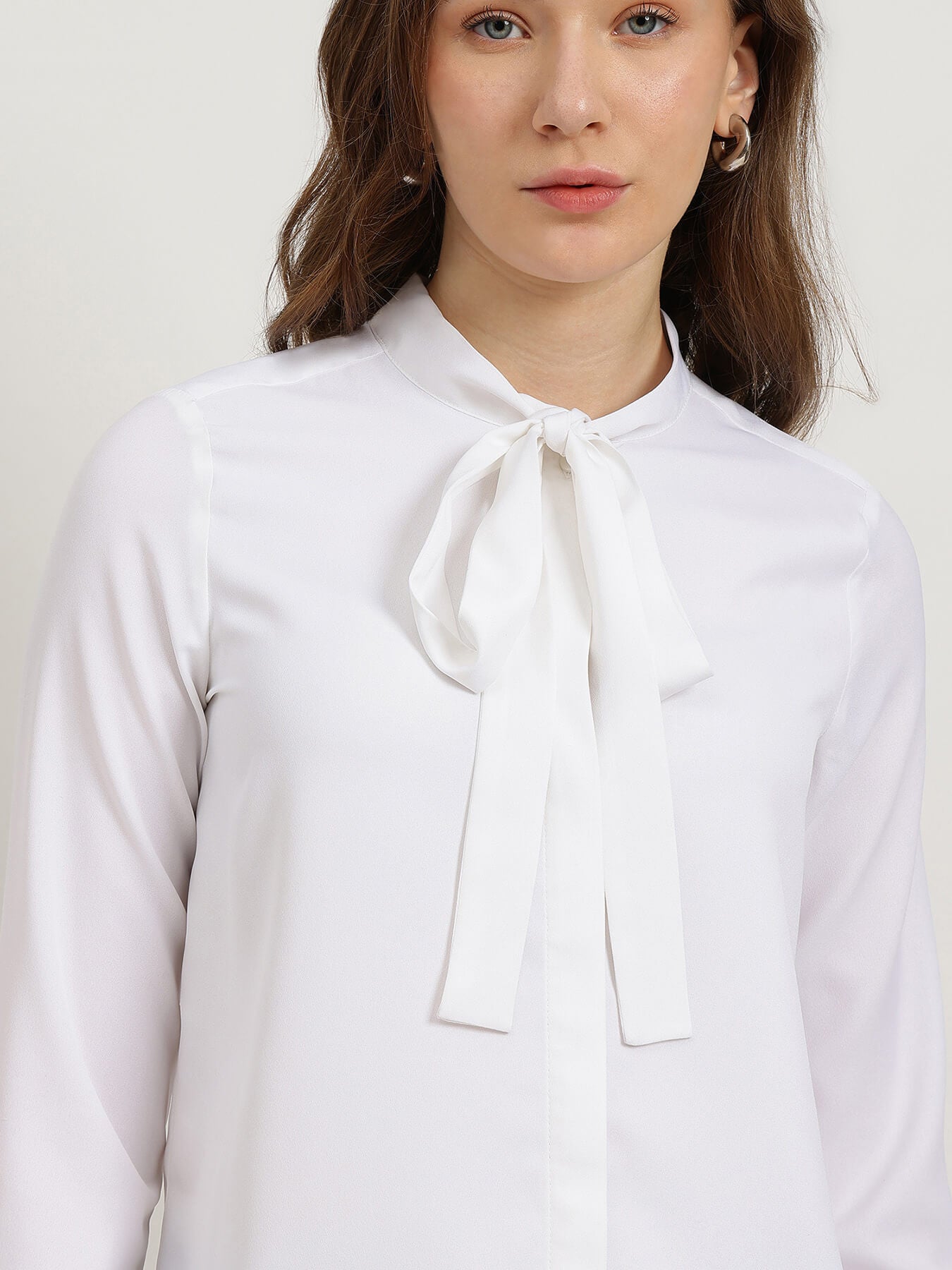 Bow-Tie Collar Shirt - Off White