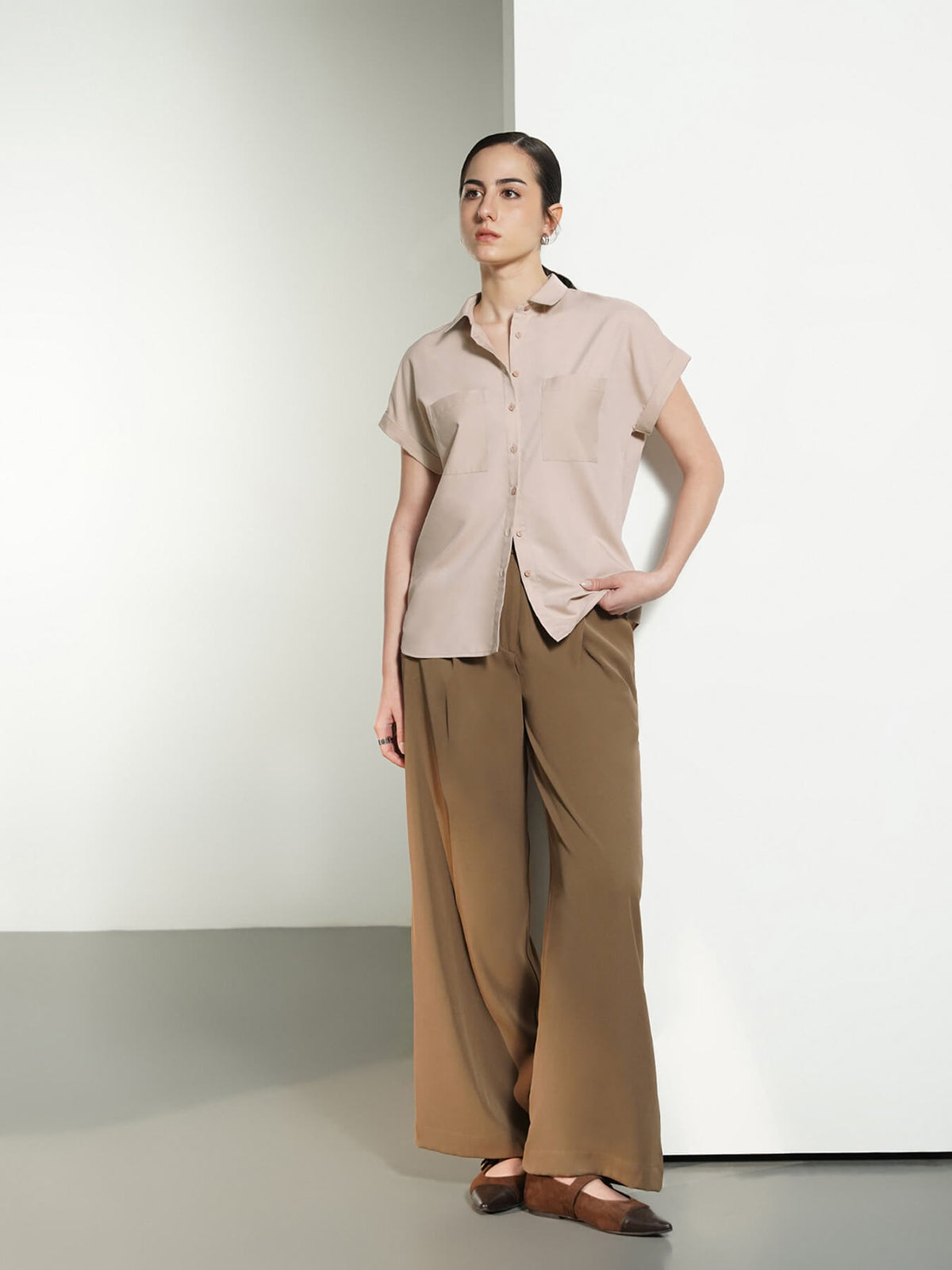 Short Sleeve Shirt - Beige