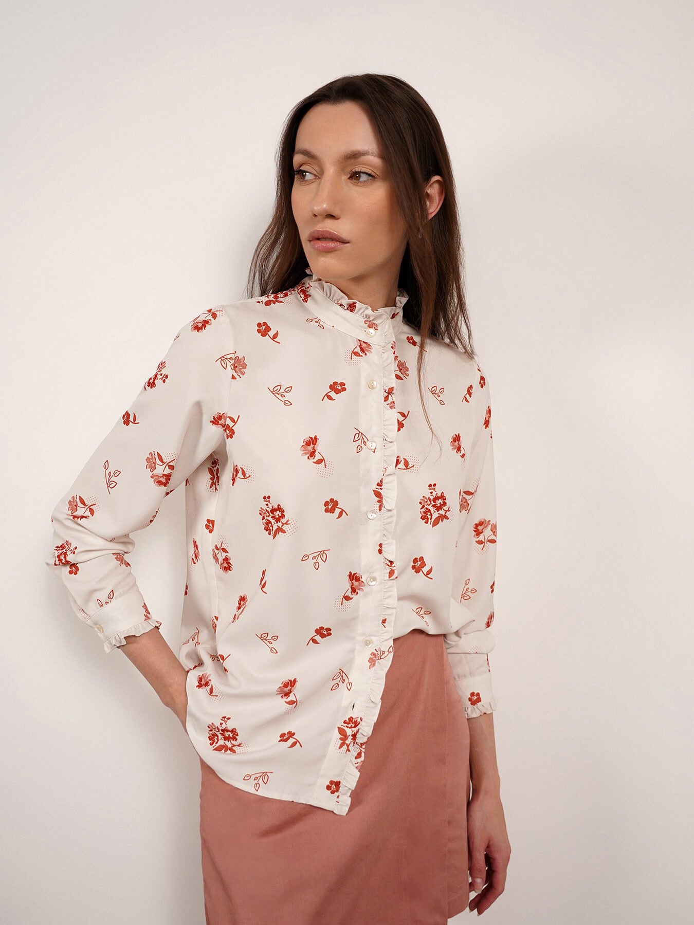 Floral Shirt with Ruffles - White