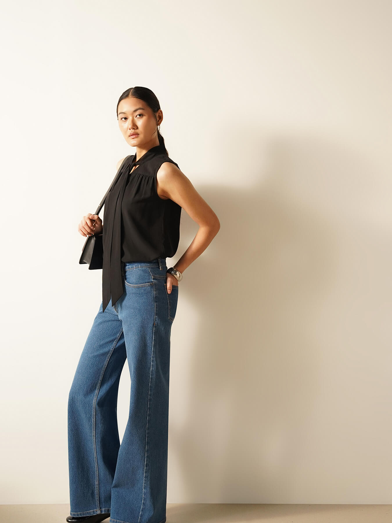 Tie-up V-Neck Shirt - Black