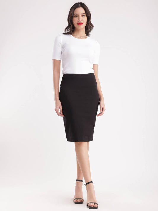 Stretchable Pencil Skirt - Black