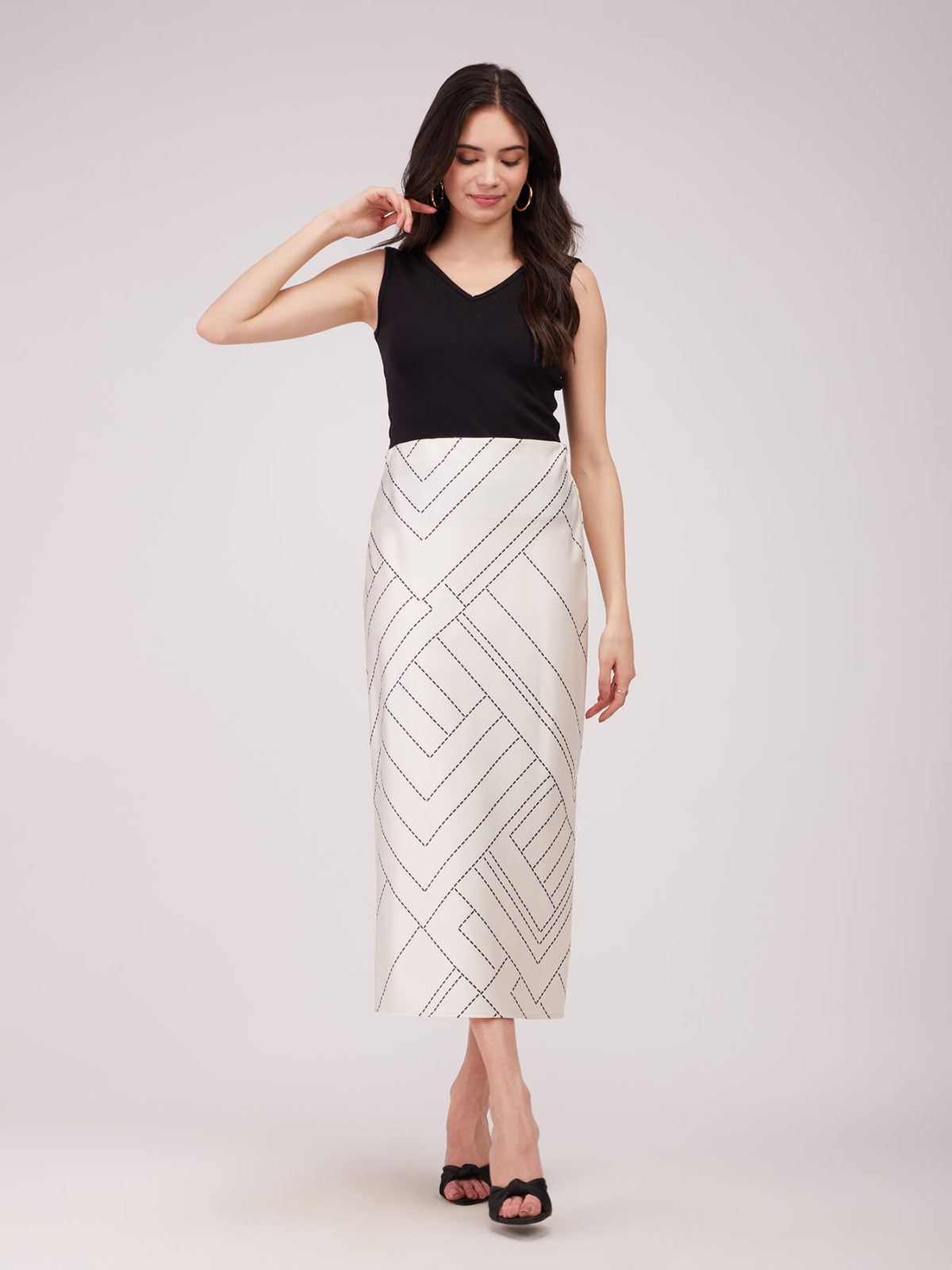 Stretch Satin A-line Skirt - Off White And Black