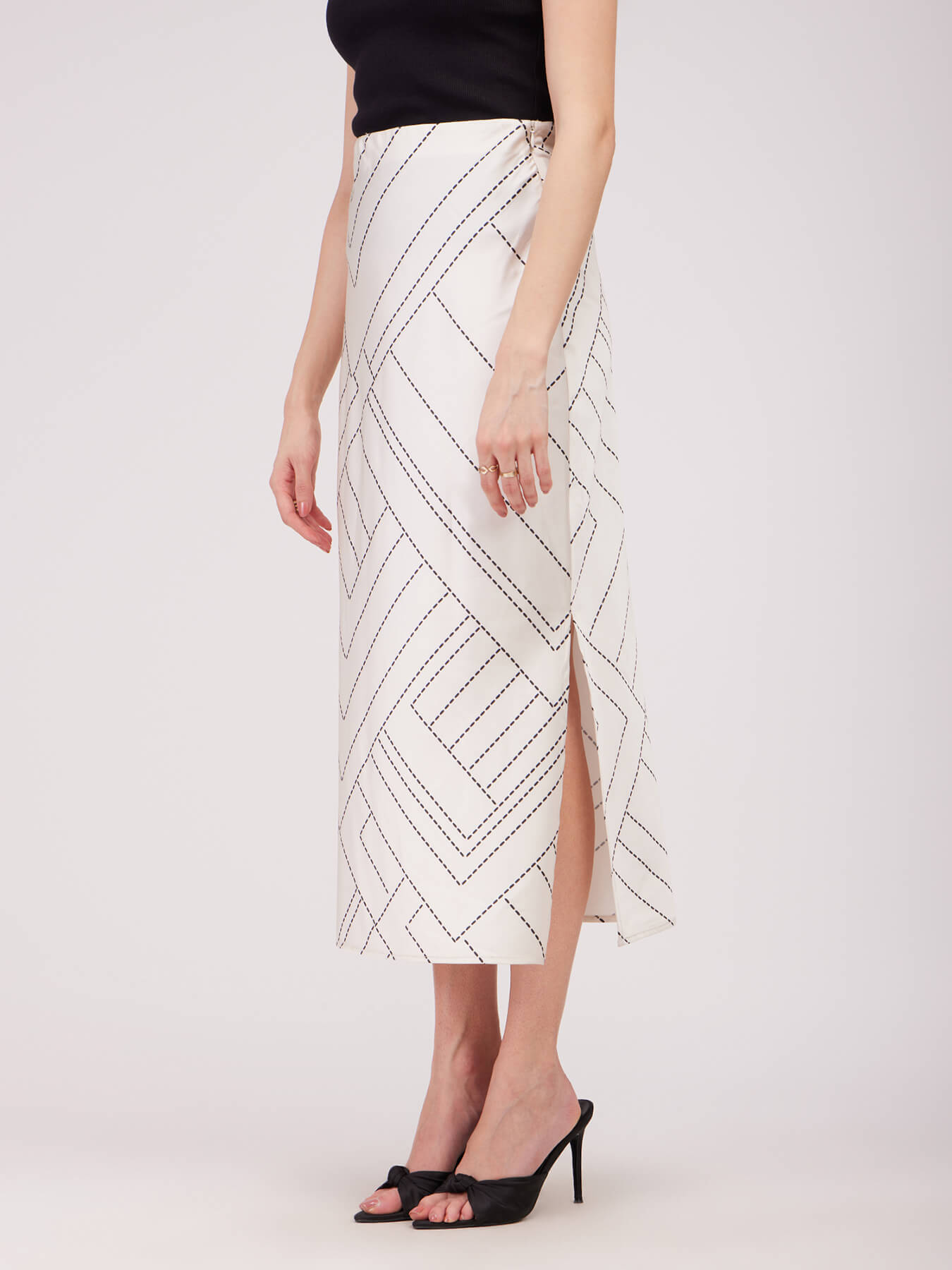Stretch Satin A-line Skirt - Off White And Black