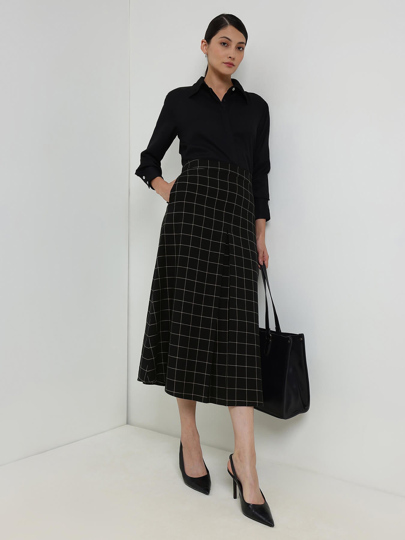 Cotton Plaid A-line Skirt - Black