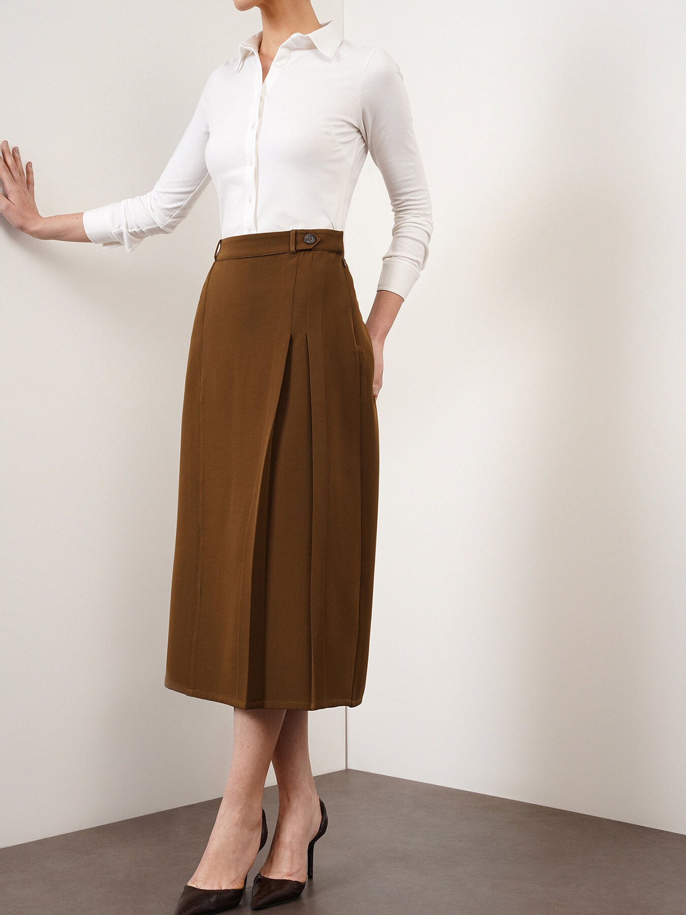 A-Line Pleated Skirt - Brown