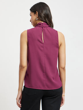 Pleat Detail Sleeveless Top - Maroon