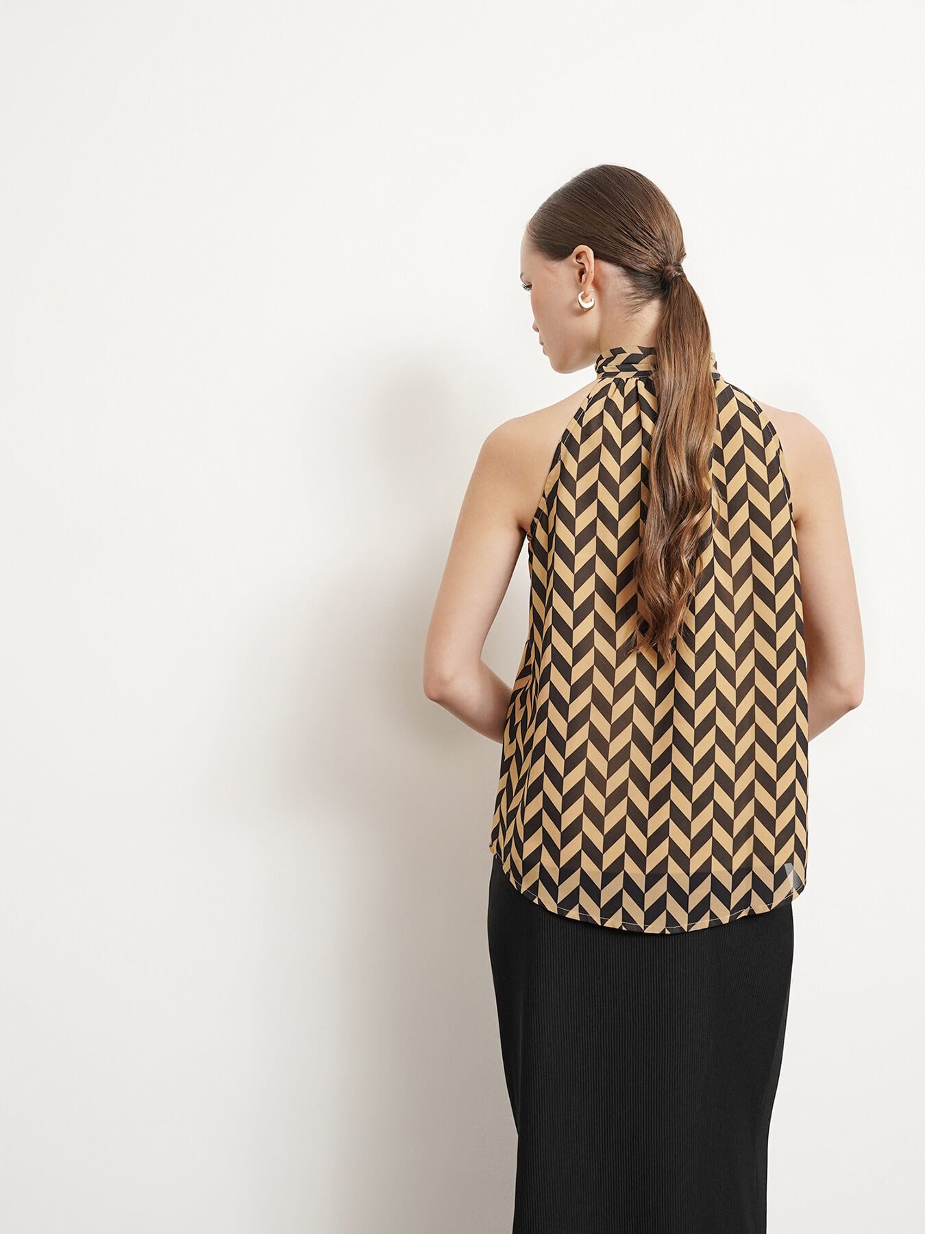 Halter Neck Geometric Top - Beige And Black