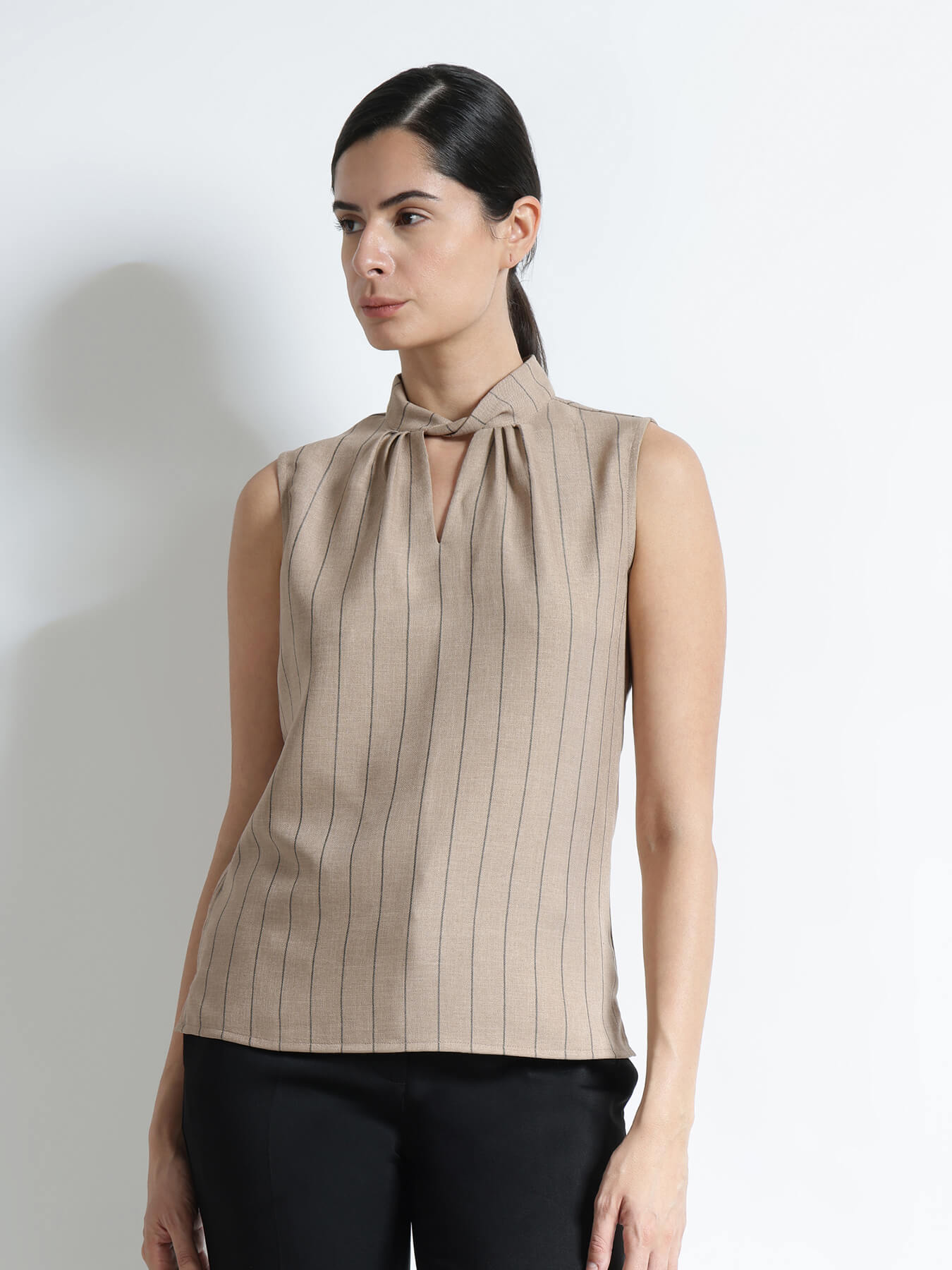 Twisted Band Collar Top - Brown