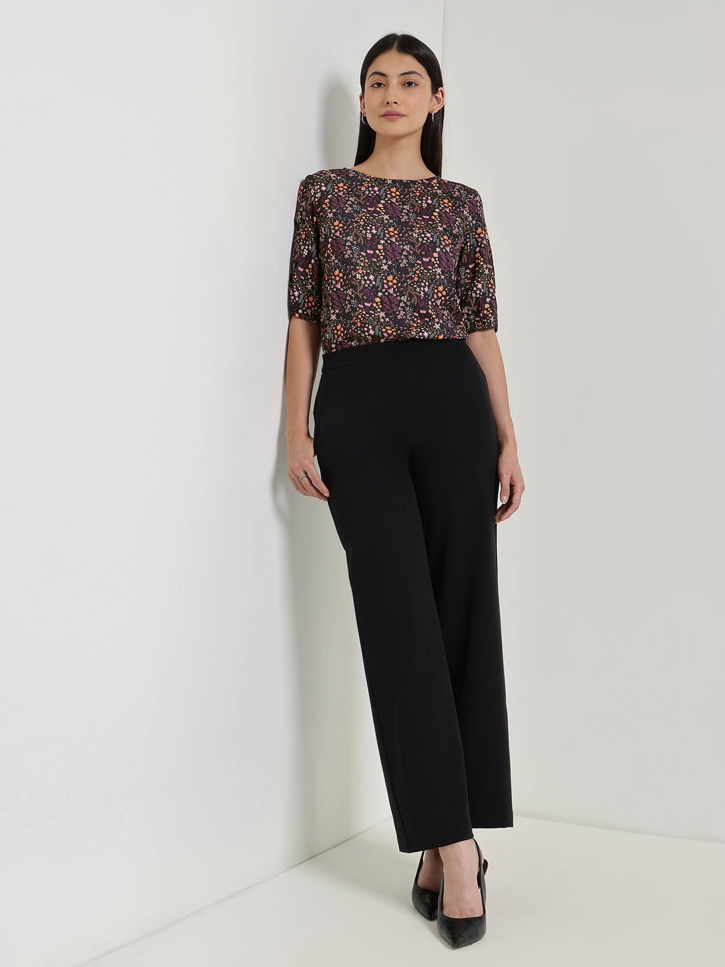 Floral Round Neck Top - Black