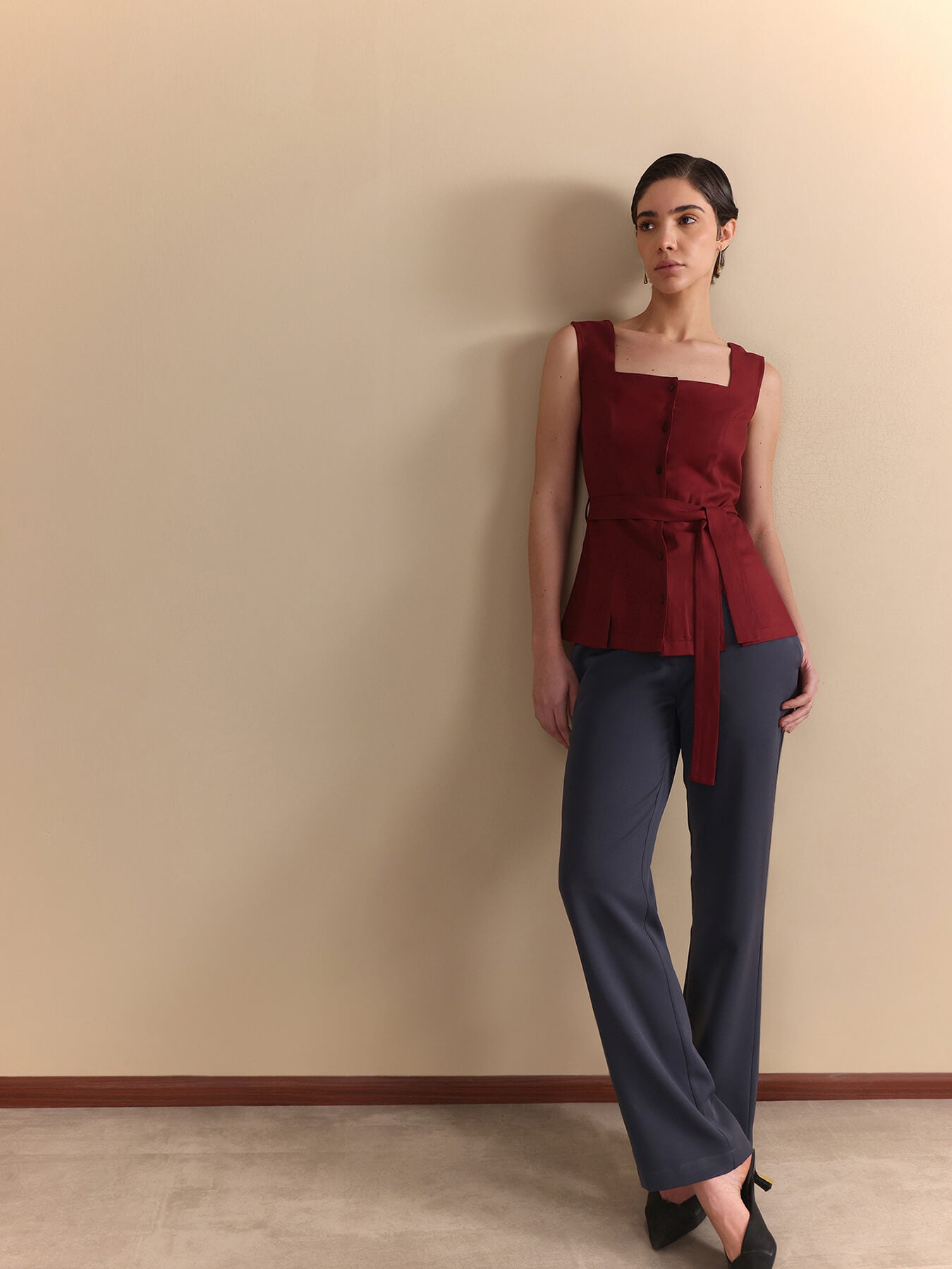 Square Neck Belted Sleeveless Top - Wine