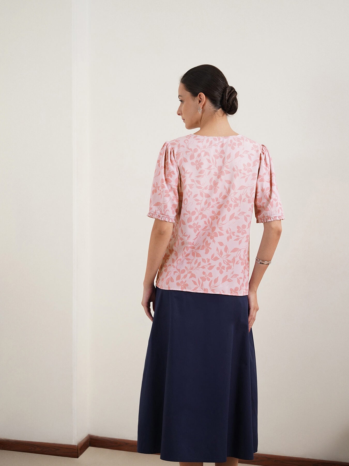 Floral V-Neck Top - Lavender