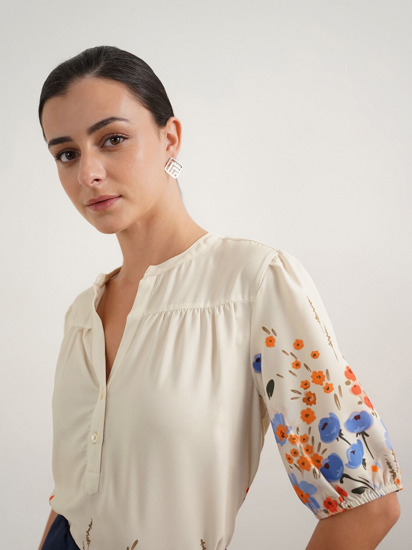 Floral Mandarin Collar Top - Off White