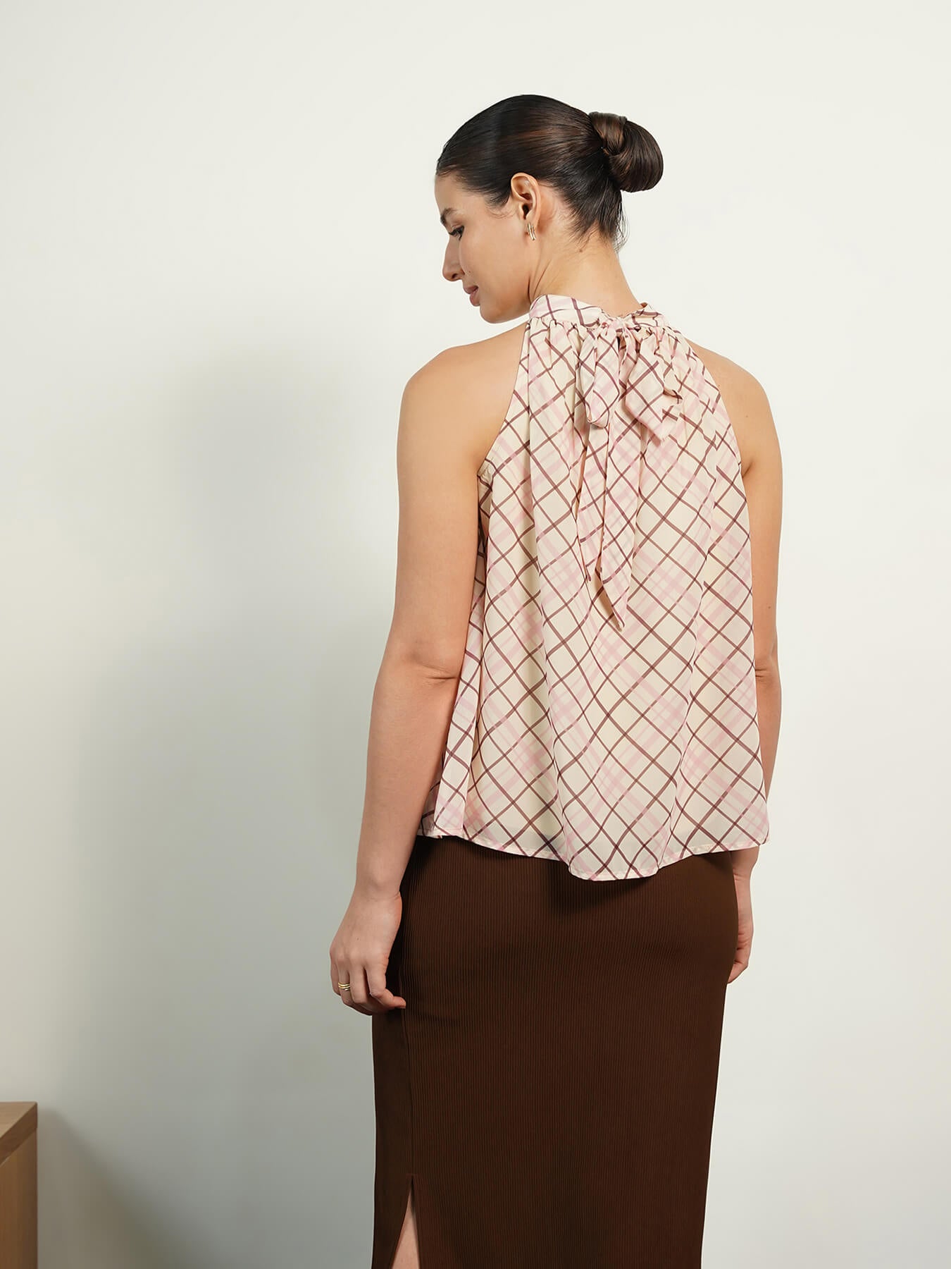 Checkered Halter Neck Top - Off-white